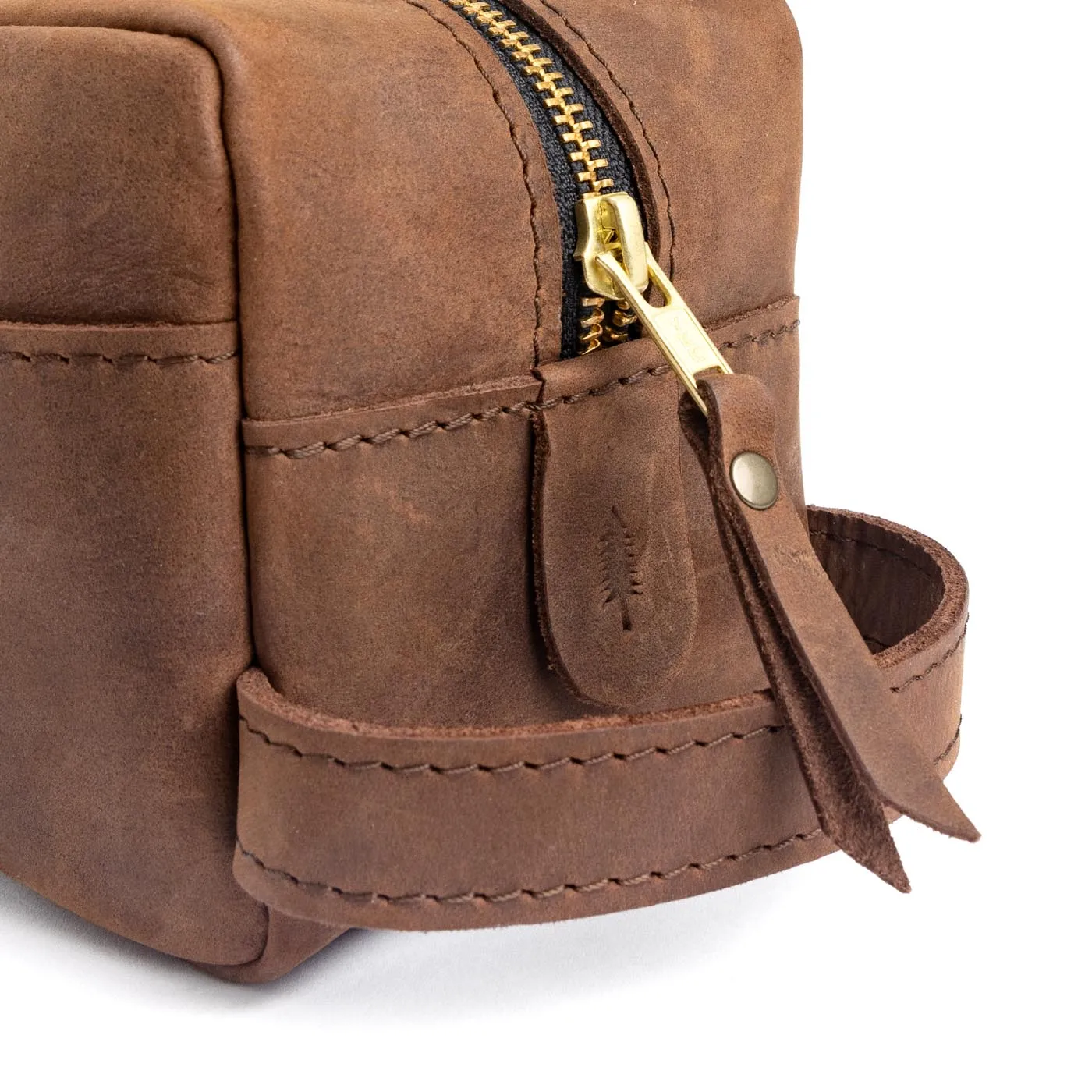 'Almost Perfect' Deluxe Dopp Kit