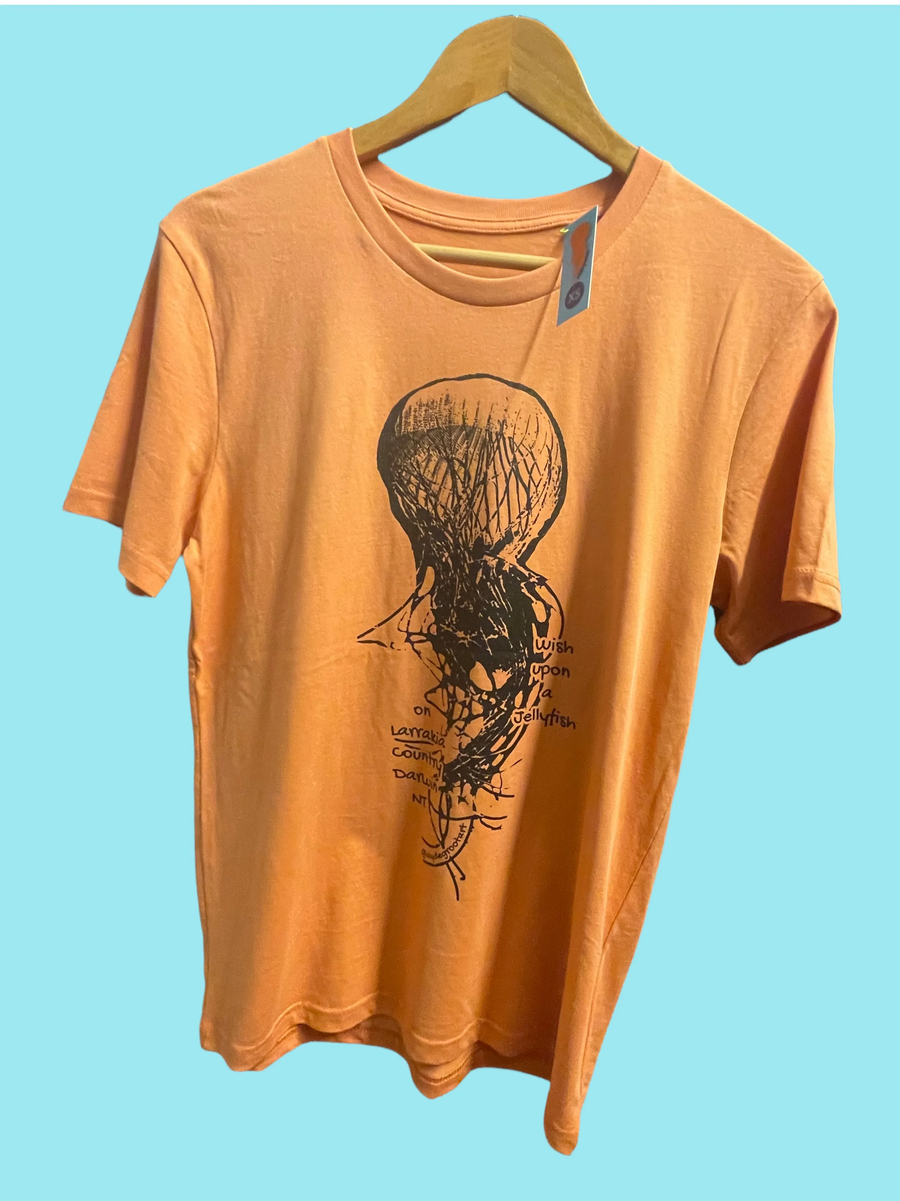 Aly de Groot: Orange Jellyfish tee