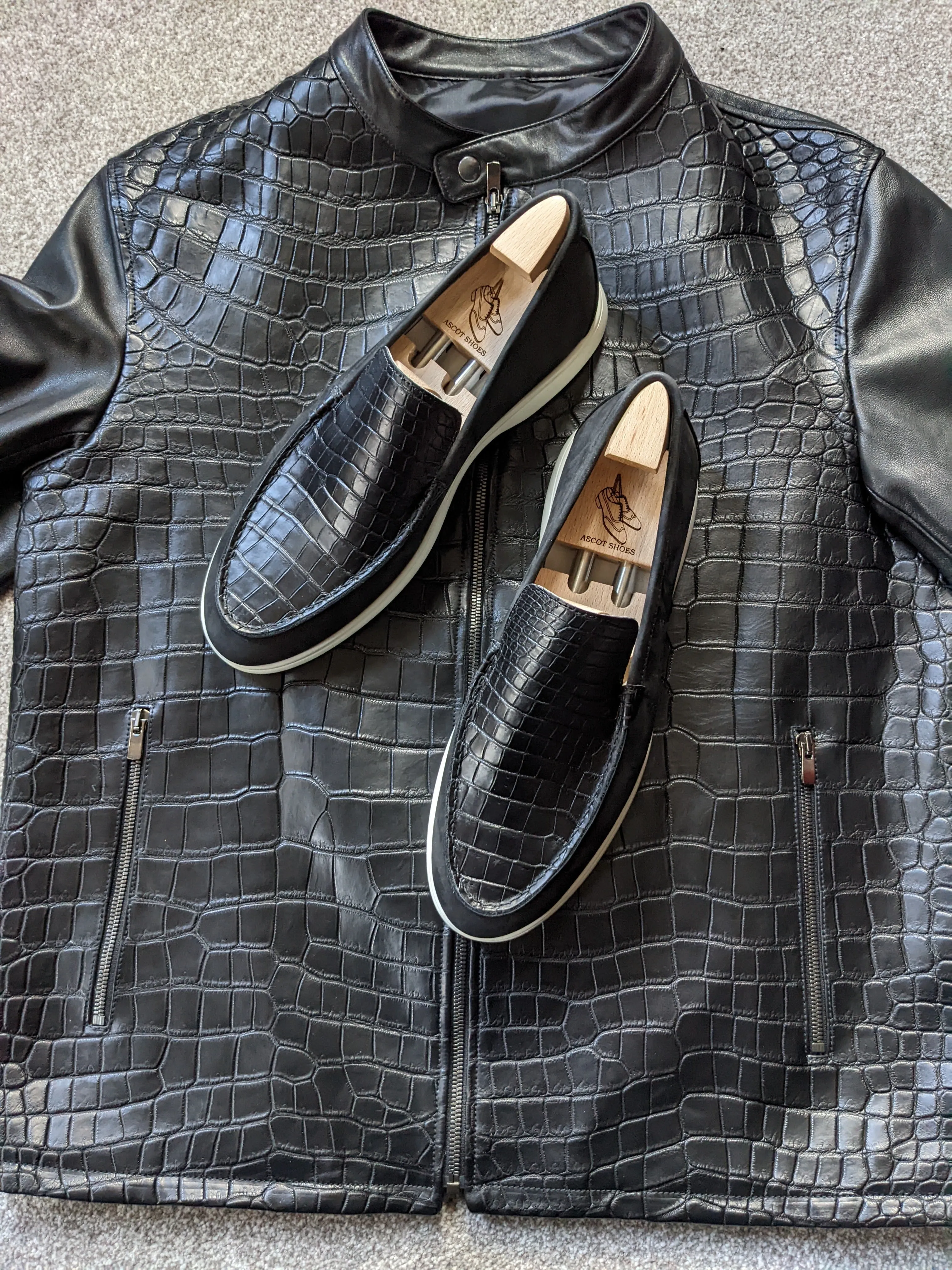 Ascot Cannes - Black Crocodile & Suede