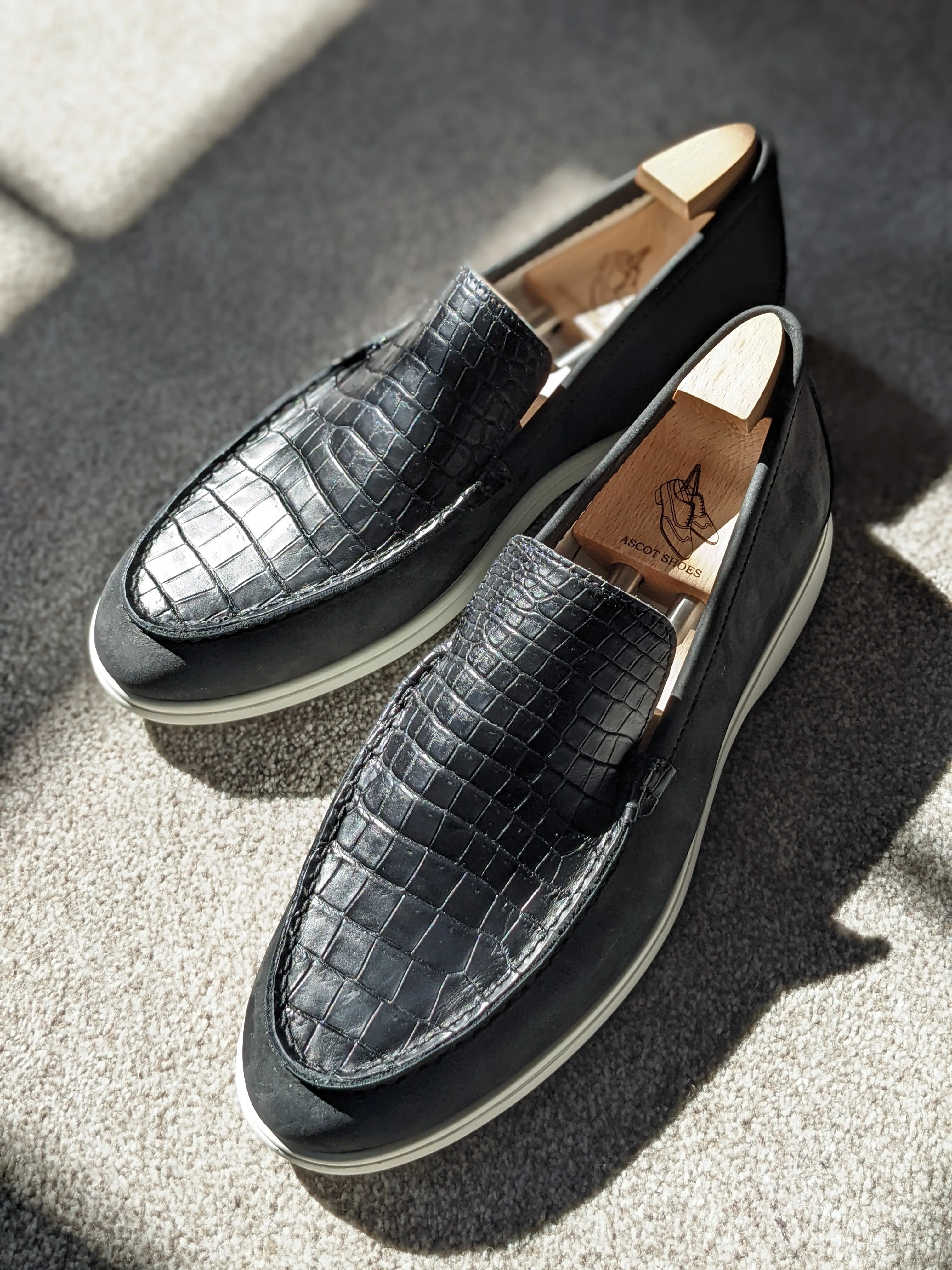 Ascot Cannes - Black Crocodile & Suede