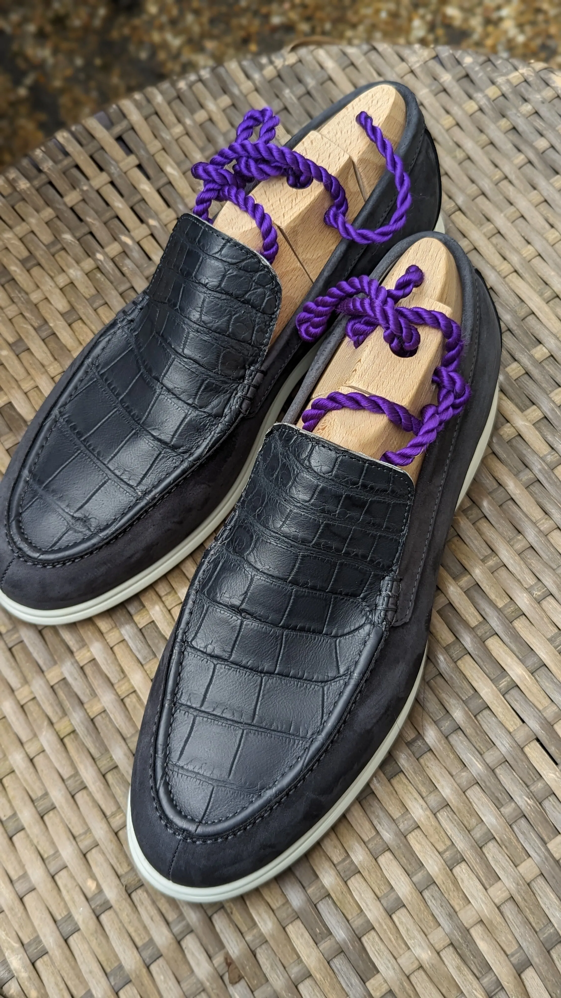 Ascot Cannes -Charcoal Grey Crocodile & Suede
