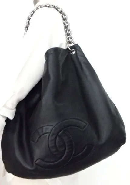 Authentic Chanel Soft and Chain Black Jumbo Hobo