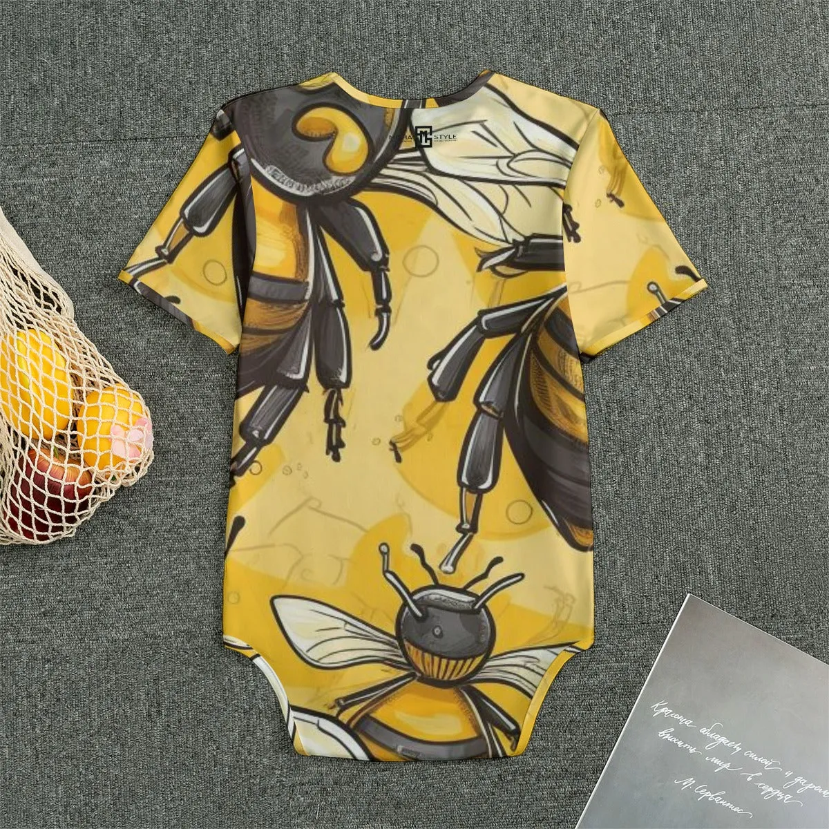 Beez Fly Yellow Bees Baby Bodysuits