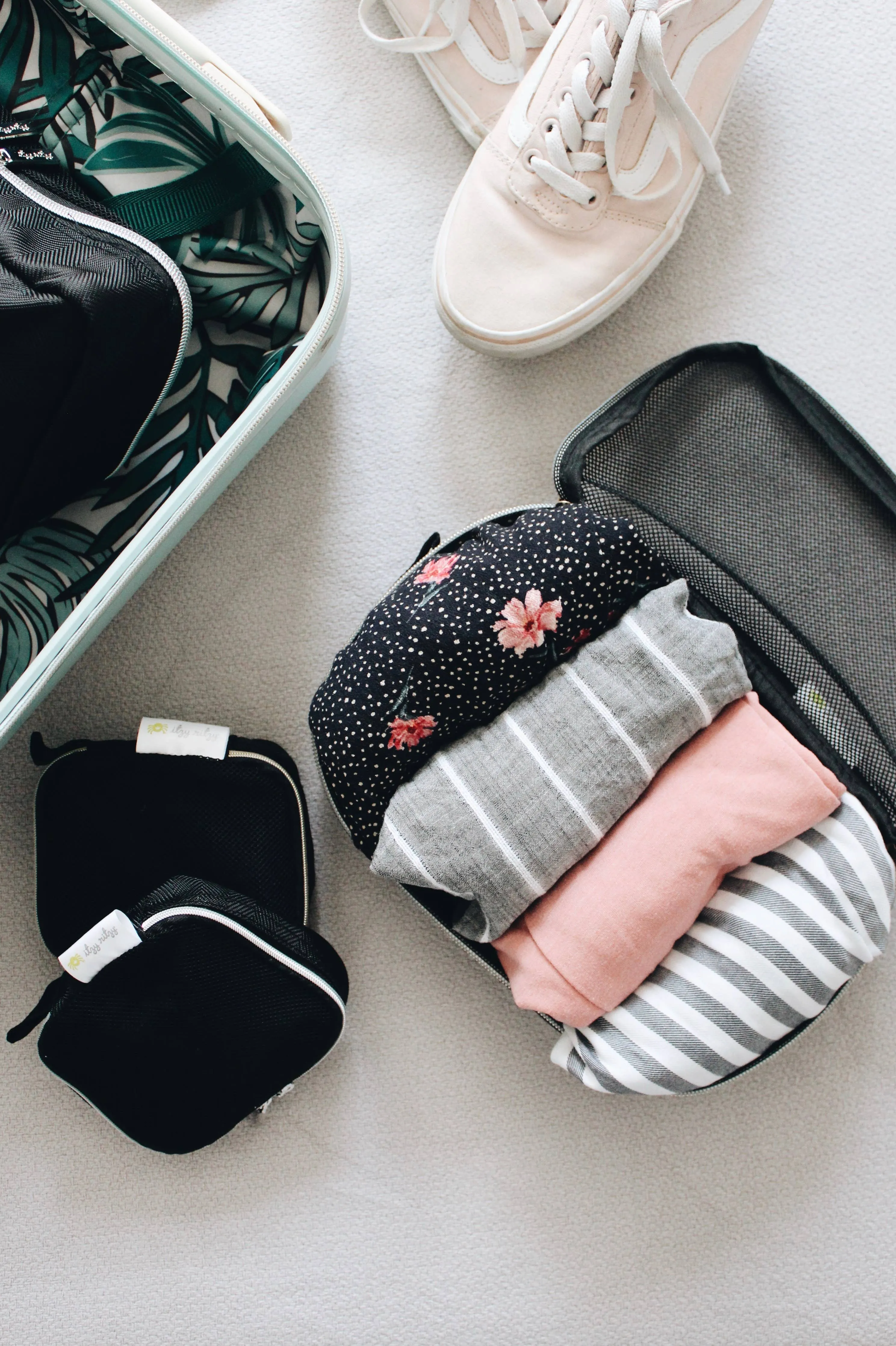Black & Silver Pack Like a Boss™ Packing Cubes