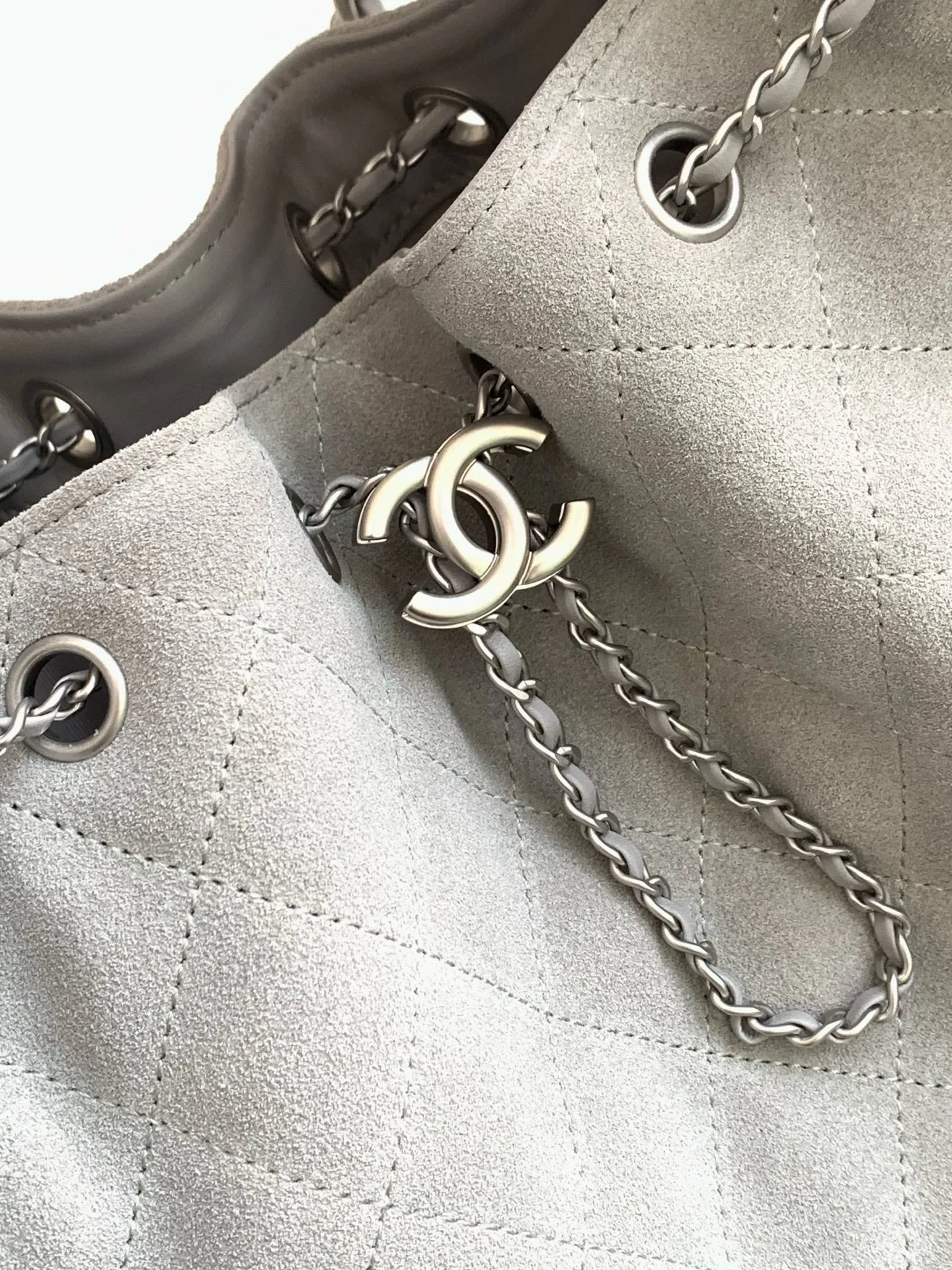 CC 25C Hobo Bag 30cm Dark Grey Suede