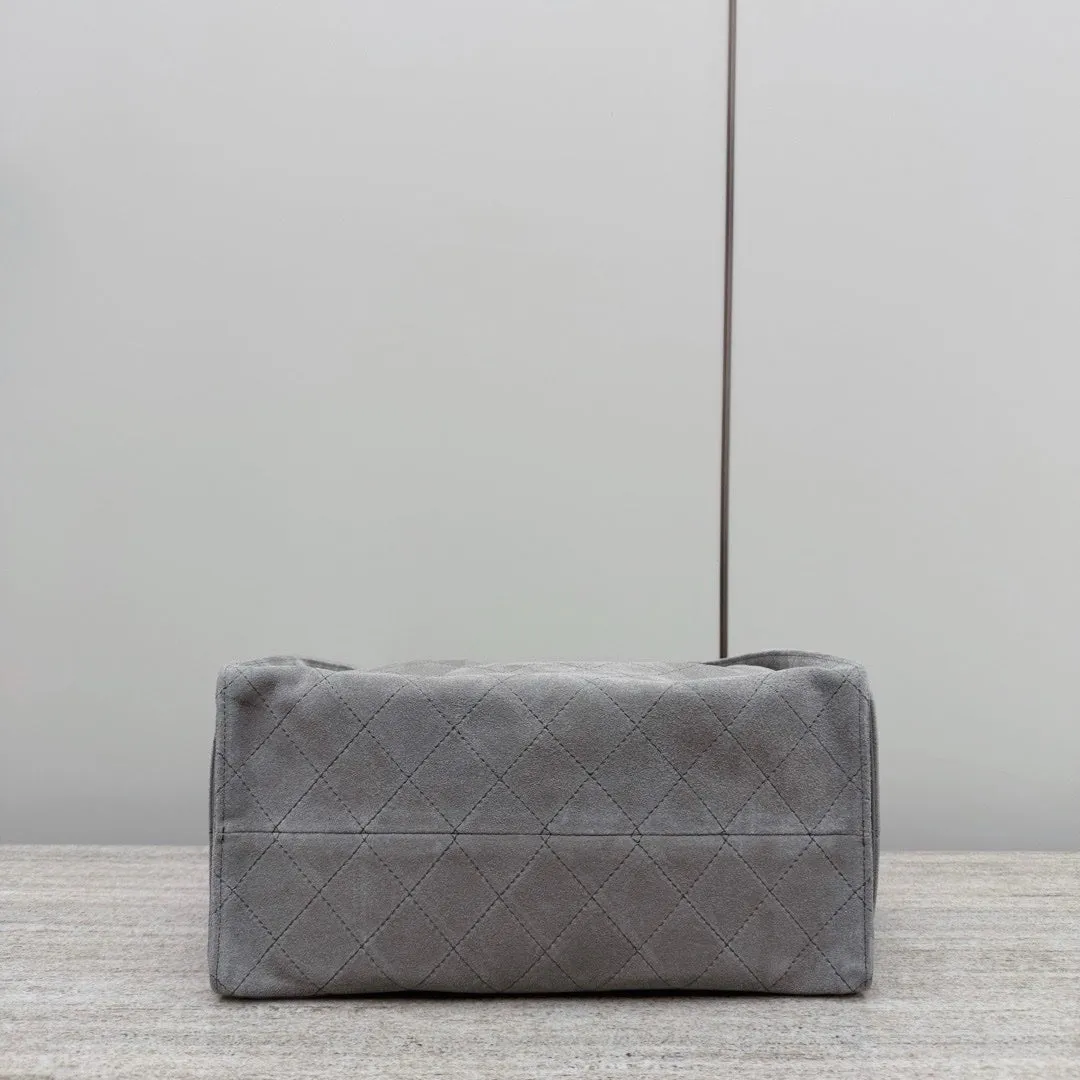 Chanel 25C Large Hobo Travel Bag