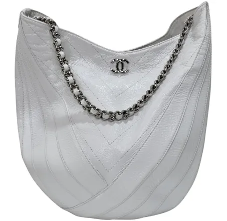 Chanel Crumpled White Patent Droplet Hobo Shoulder Bag