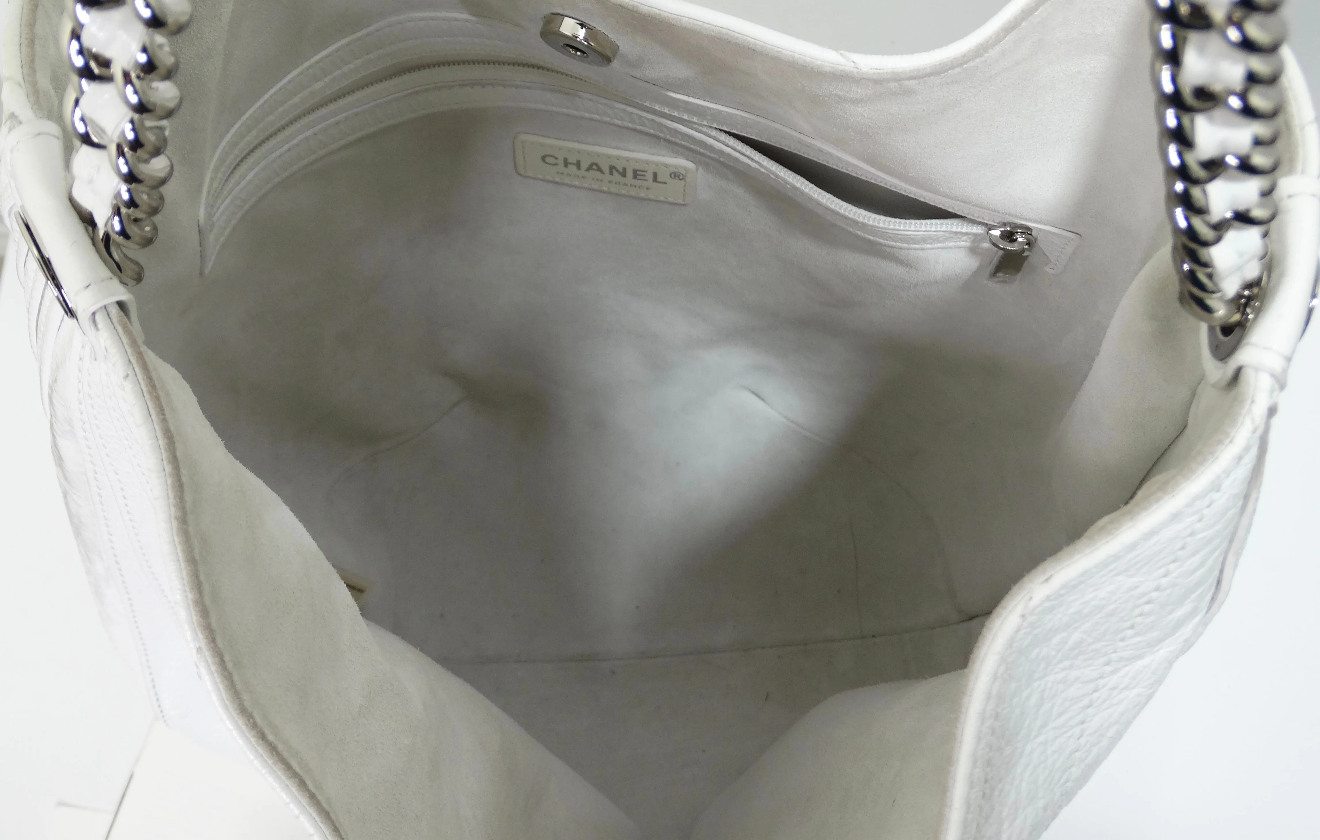 Chanel Crumpled White Patent Droplet Hobo Shoulder Bag