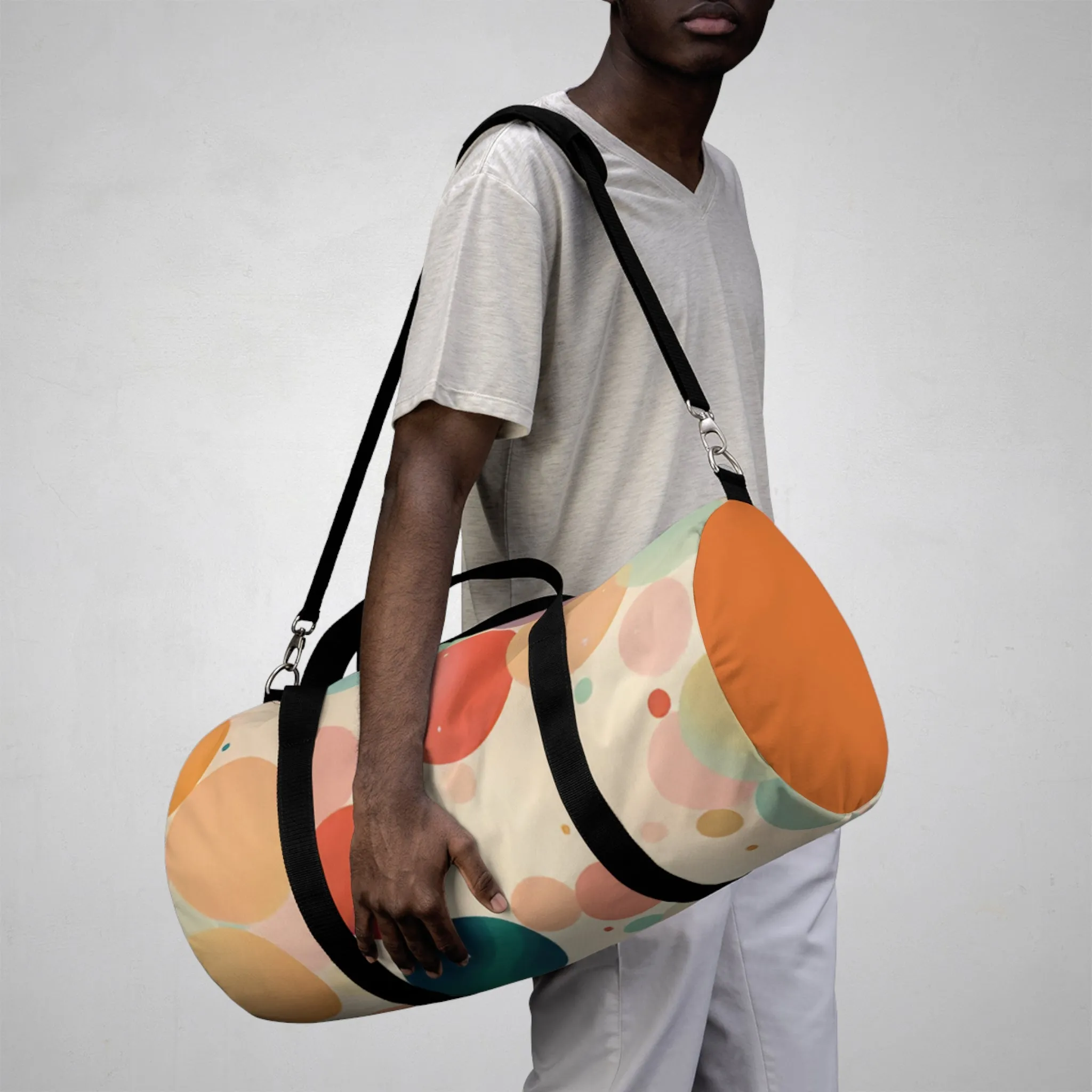 Circles Retro Look Duffel Travel Bag