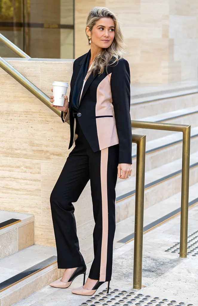 Contrast Pant Suit