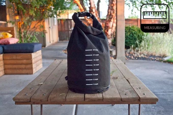 DOGGIE DUFFEL