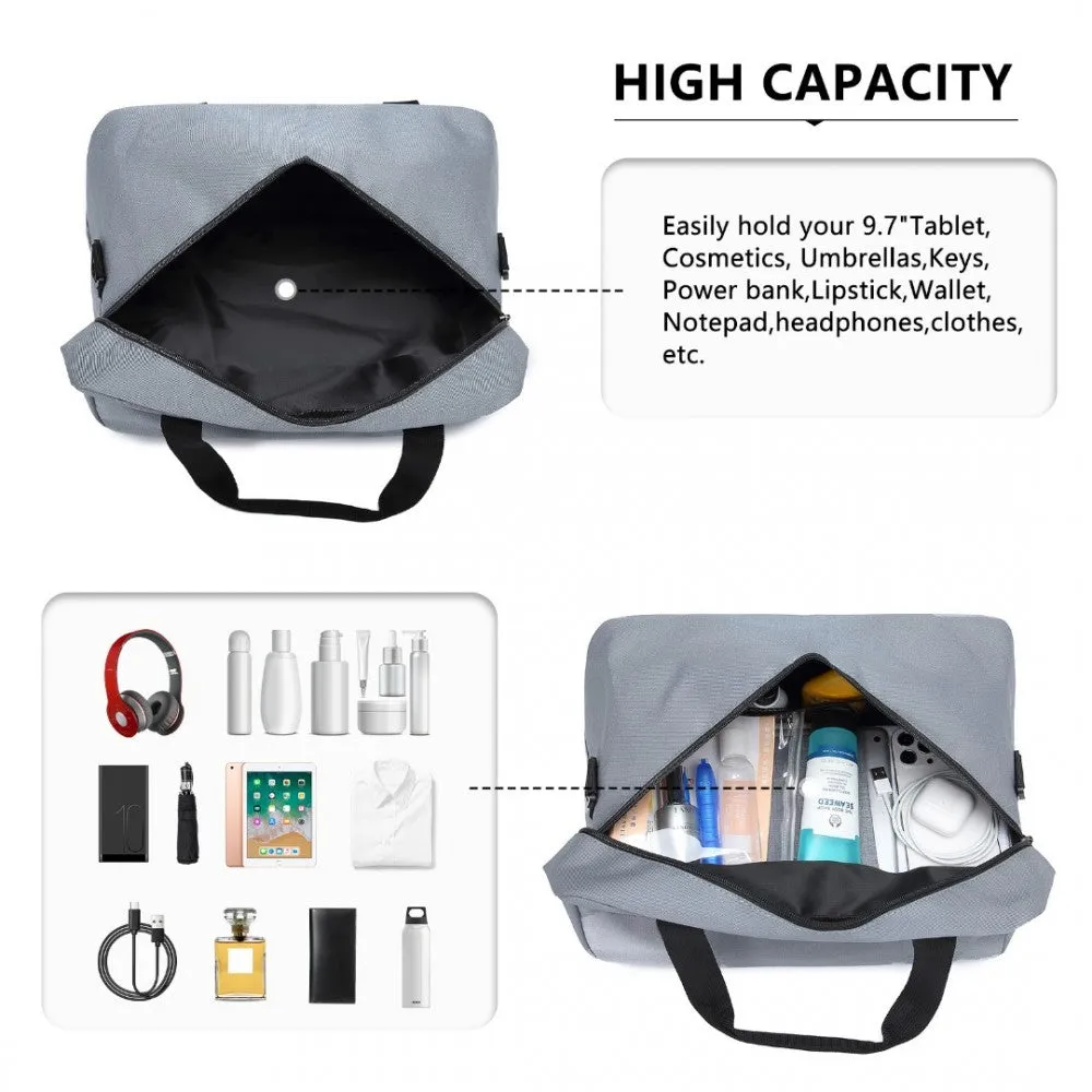 E1960s - Kono Lightweight Multi Purpose Unisex Sports Travel Duffel Bag - Black