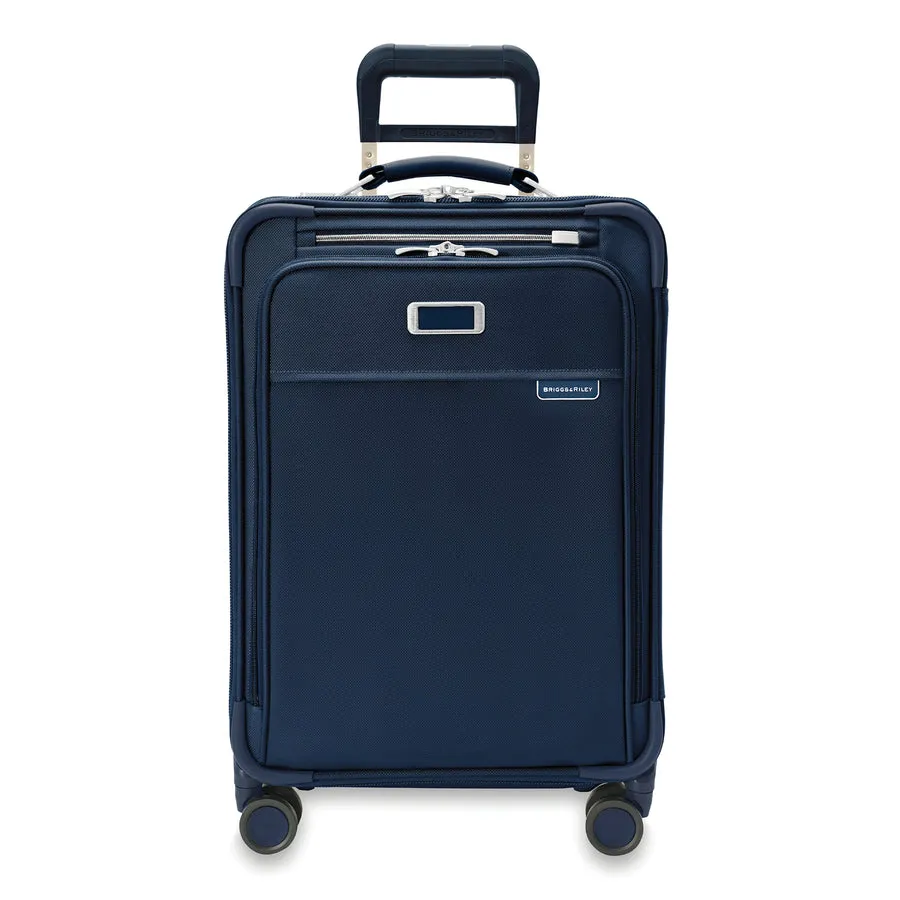 Essential 22" Carry-On Expandable Spinner