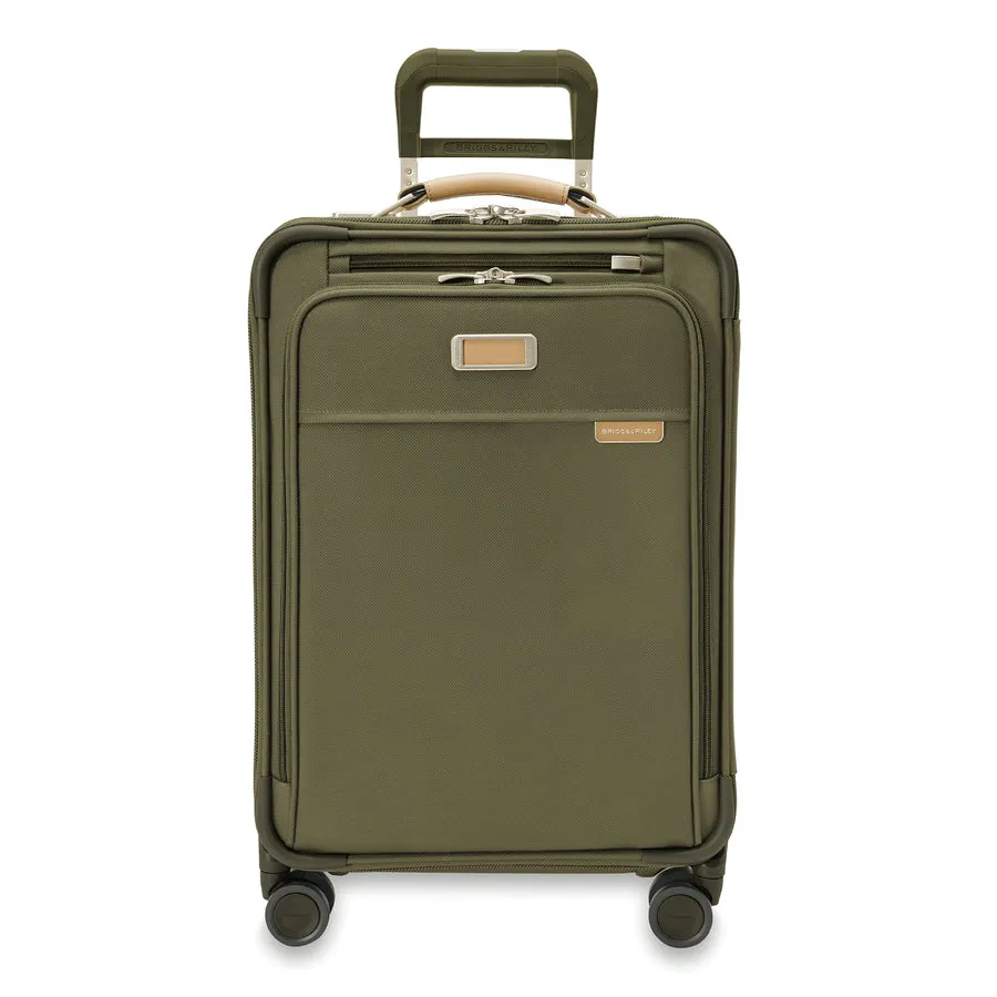 Essential 22" Carry-On Expandable Spinner