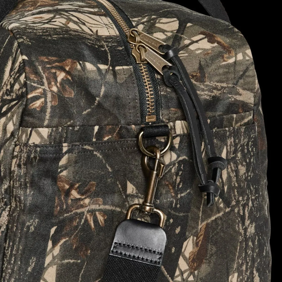 Filson 20263595 Tin Cloth Medium Duffle Bag