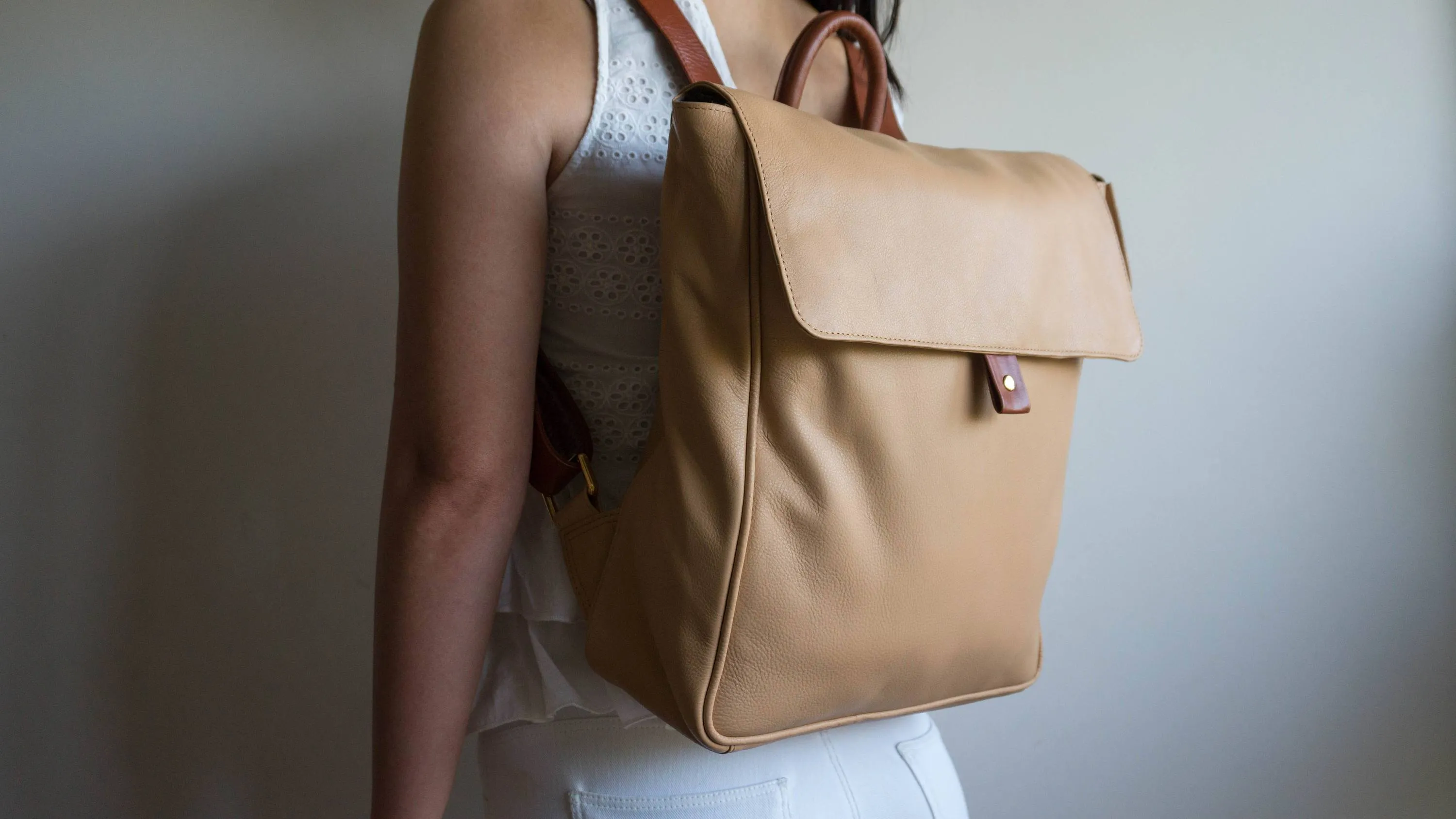 Flap Leather Backpack in Nude