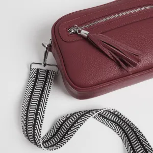 Florence - Crossbody Bag in Burgundy with Black Strap