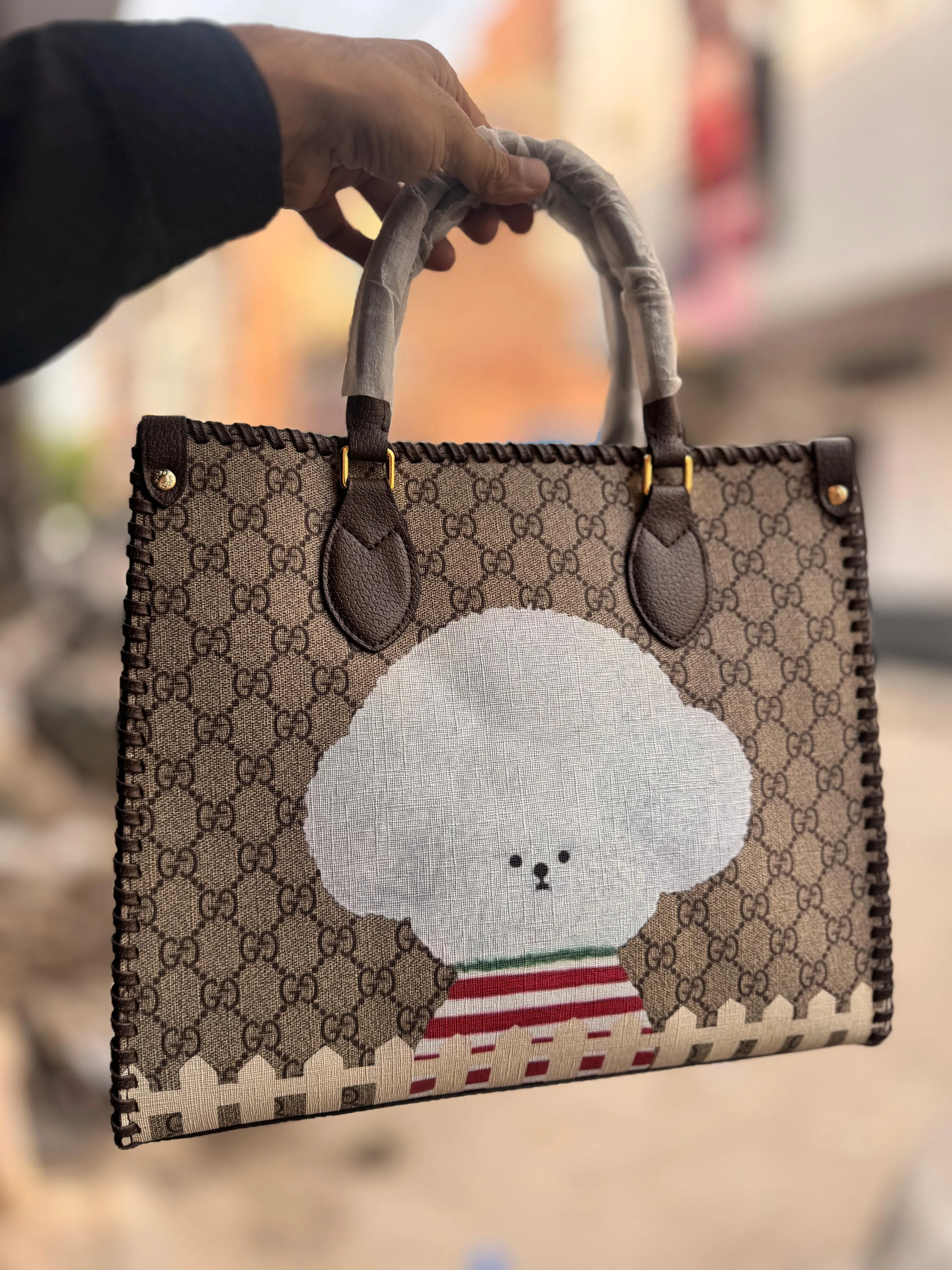 GUCCI BRAIDED PRINTED TOTE