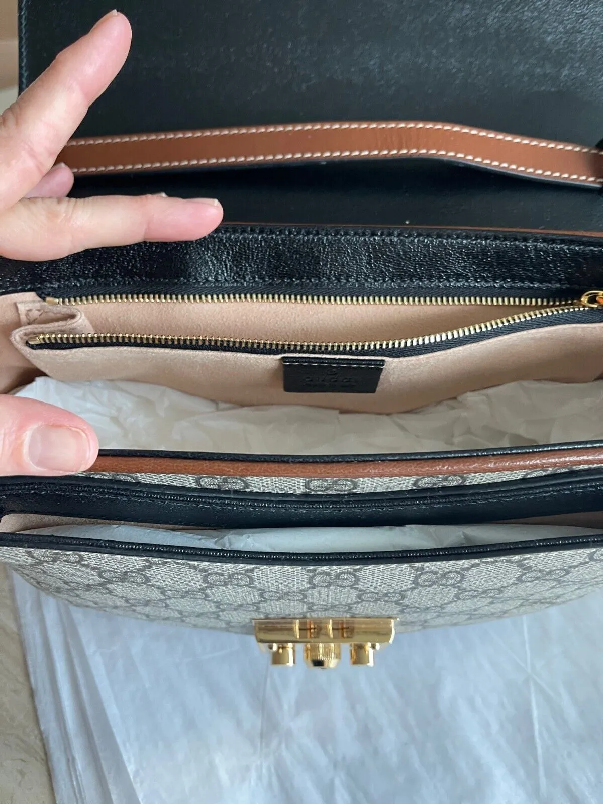 Gucci Tri Color Supreme Shoulder Bag Leather Handbag Gold Black Brown Purse NEW