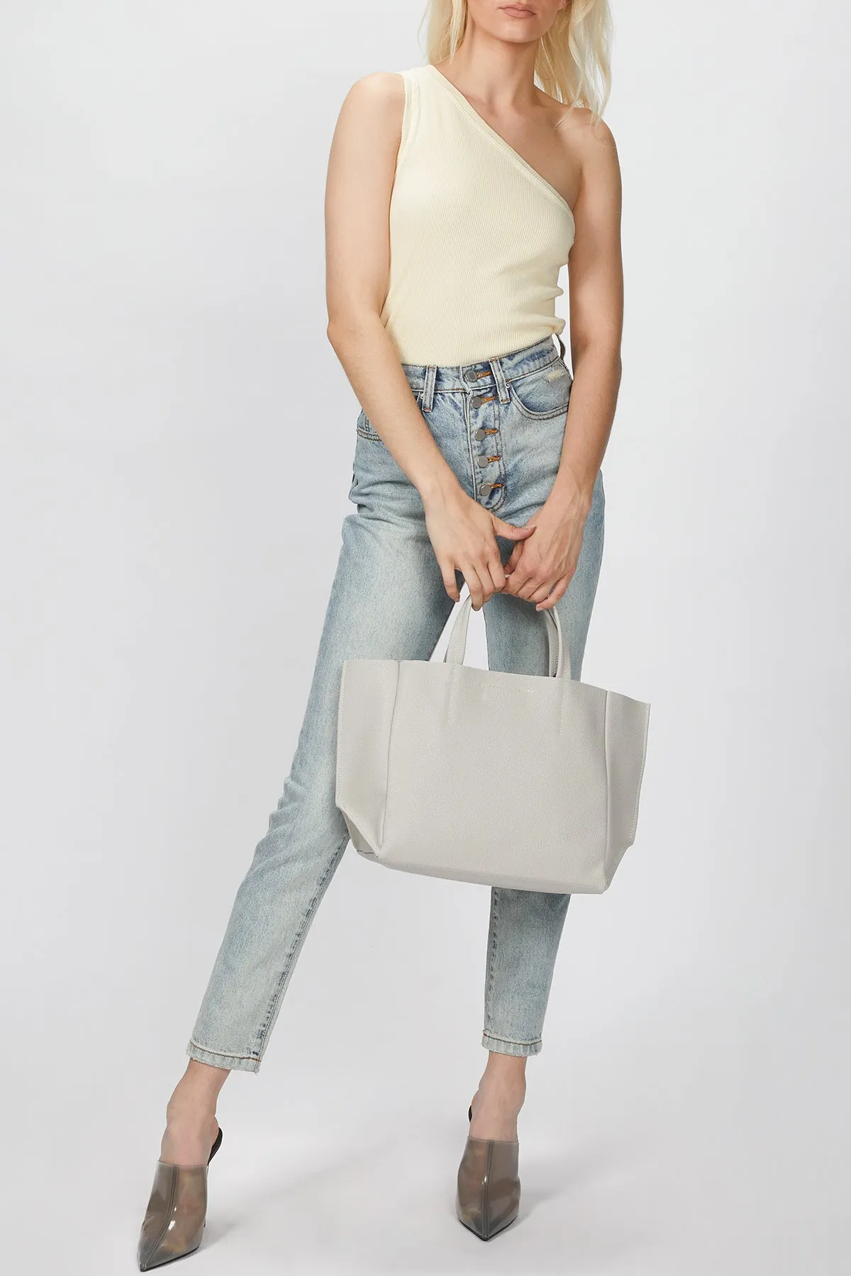 HALF TOTE