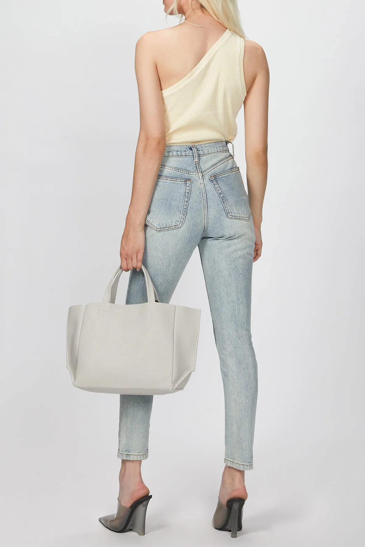 HALF TOTE