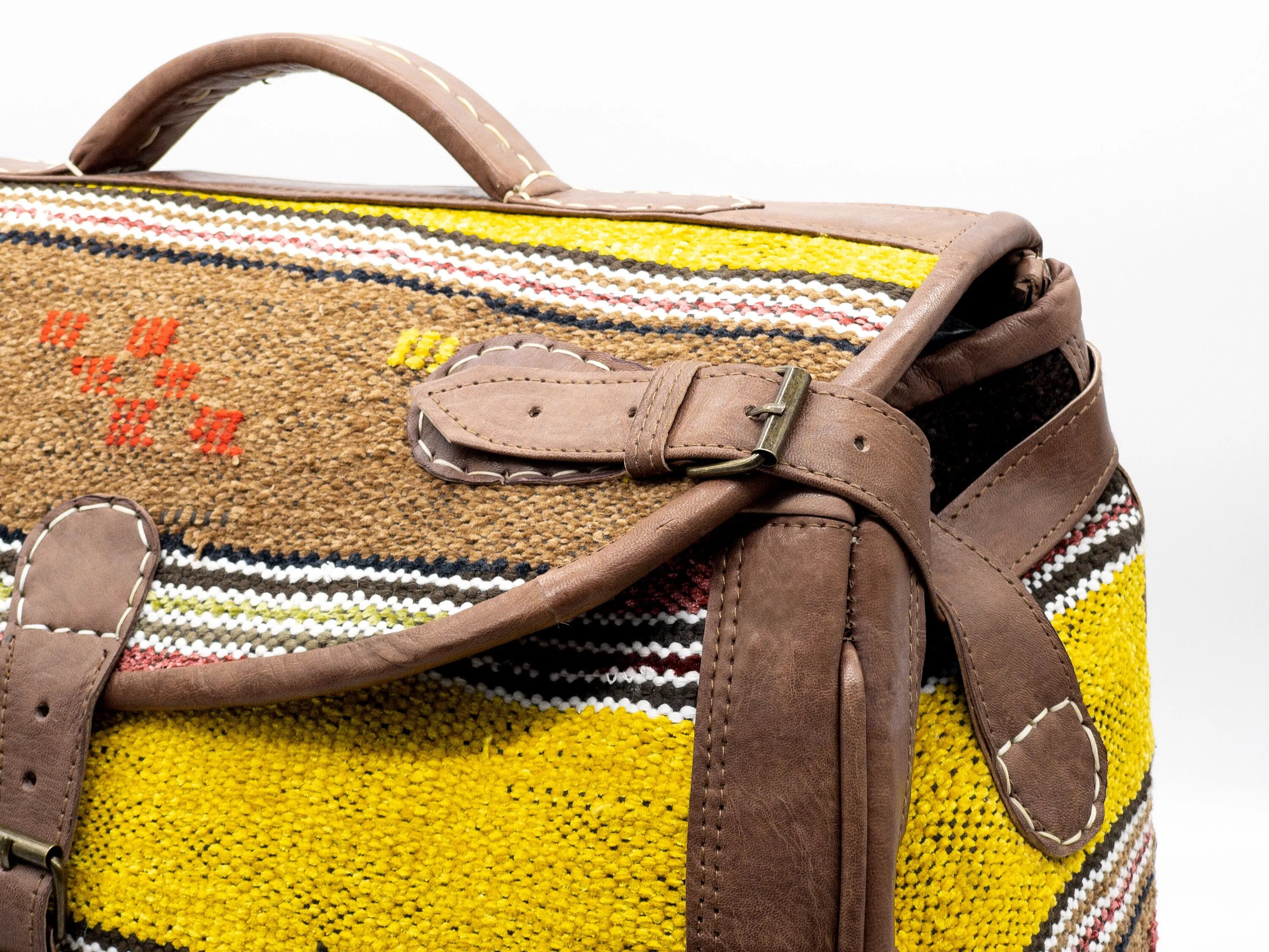 Handmade Moroccan Kilim Leather Weekender Bag - Vintage Bohemian Travel Duffel