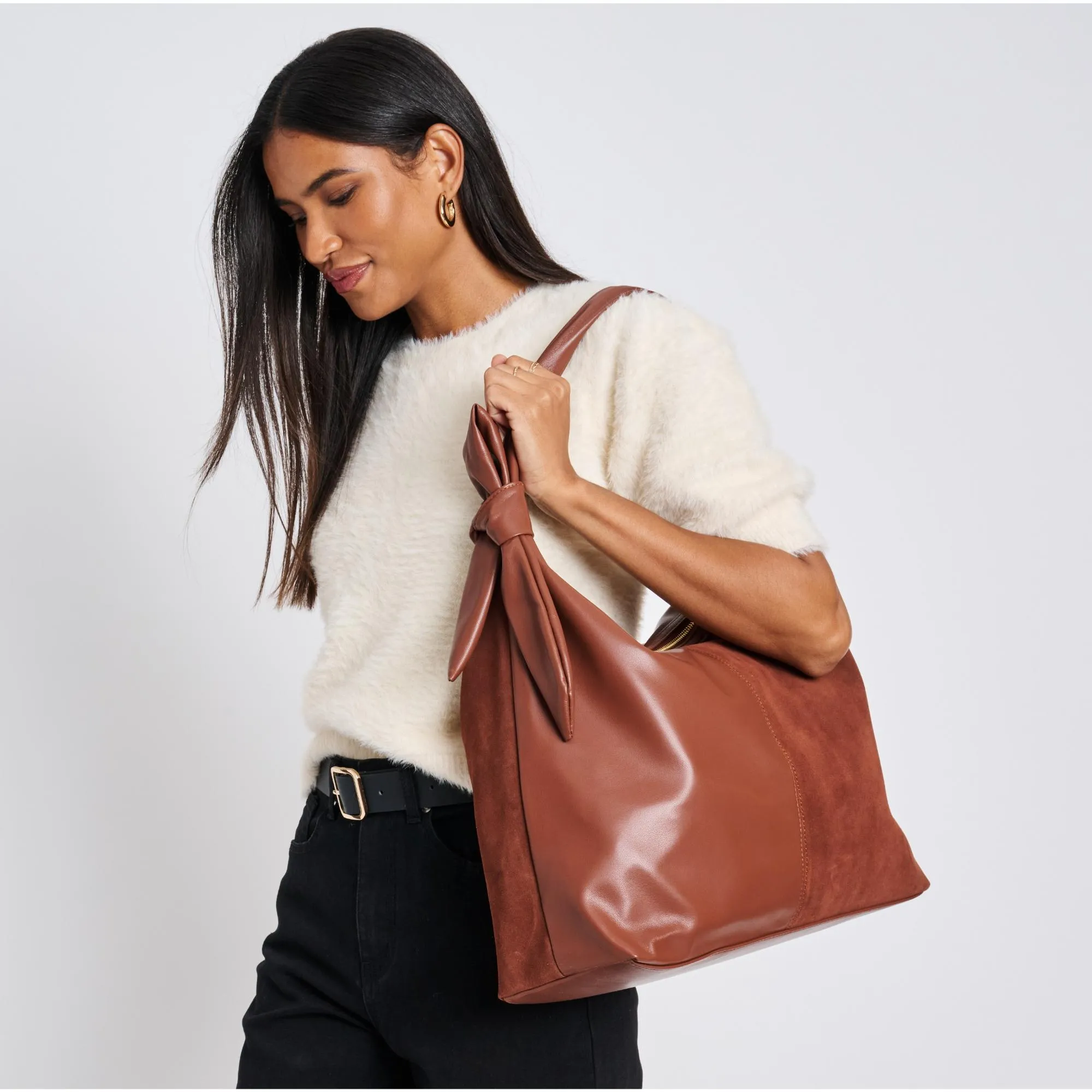 Hazel Hobo