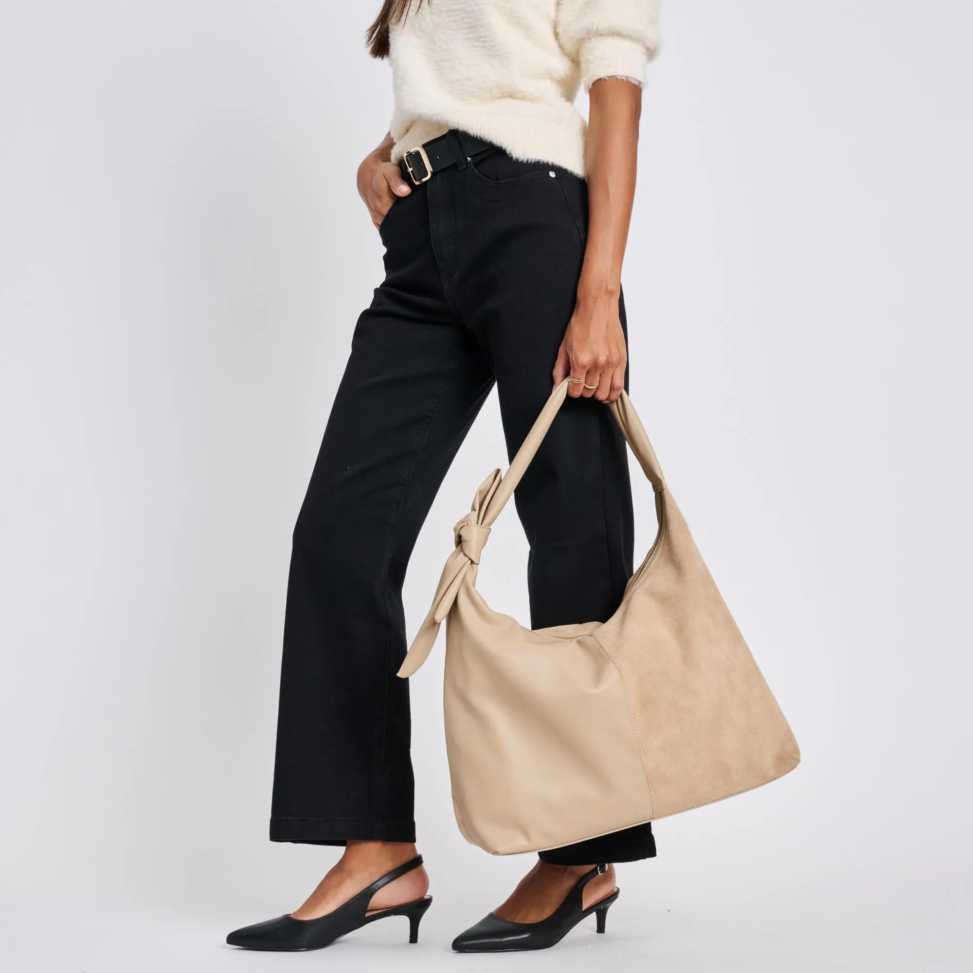 Hazel Hobo
