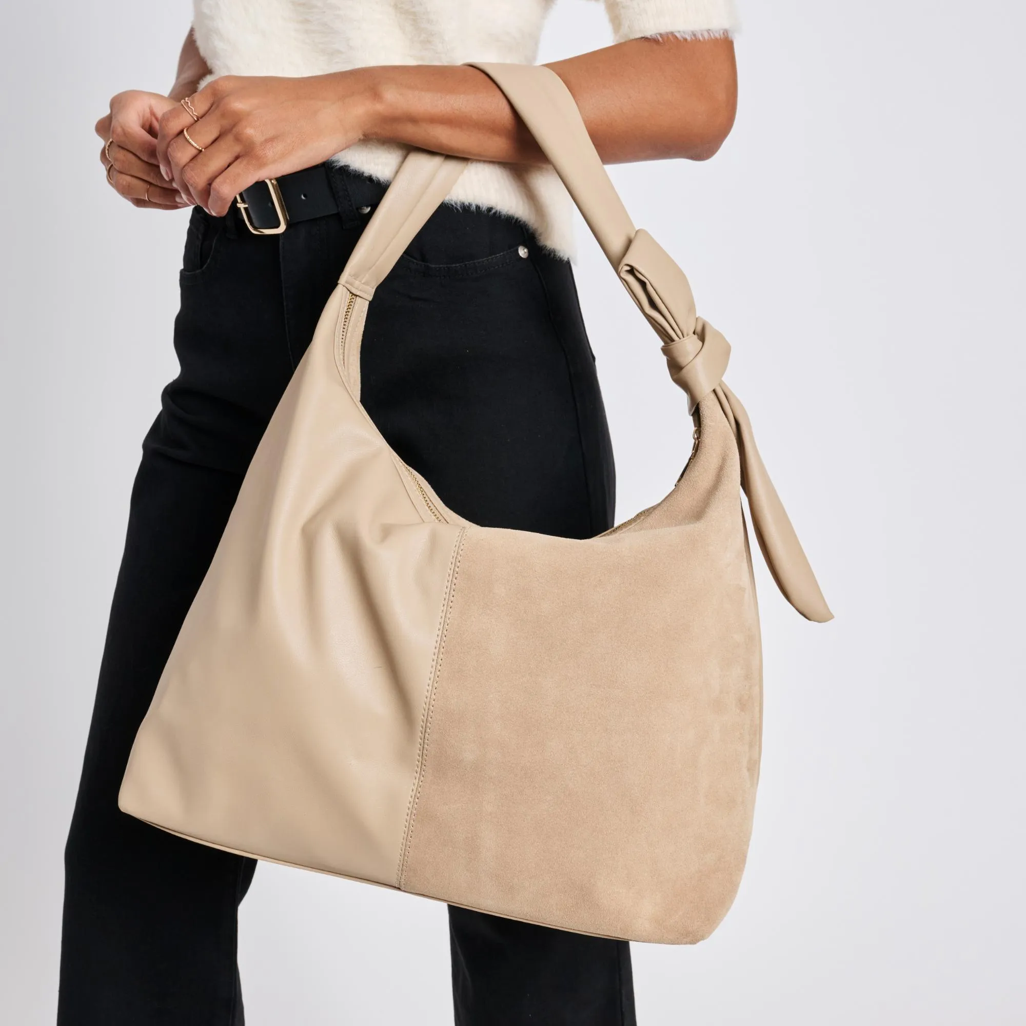 Hazel Hobo
