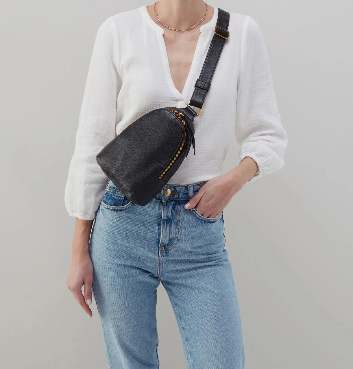 Hobo FERN Sling - Black