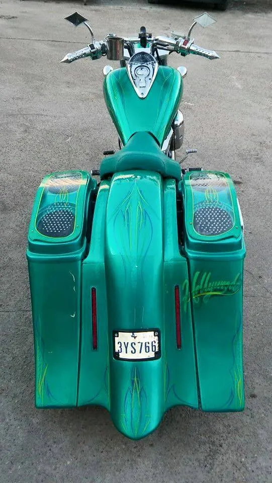 Honda VTX 1800 / 1300 6" Extended Stretched BOLT ON Out & Down Bags   Rear Fender   Rails Dual Cut Out