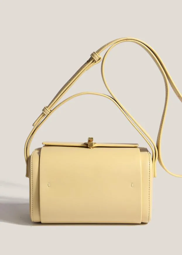 Ivy - StructuRed Compact Crossbody Bag