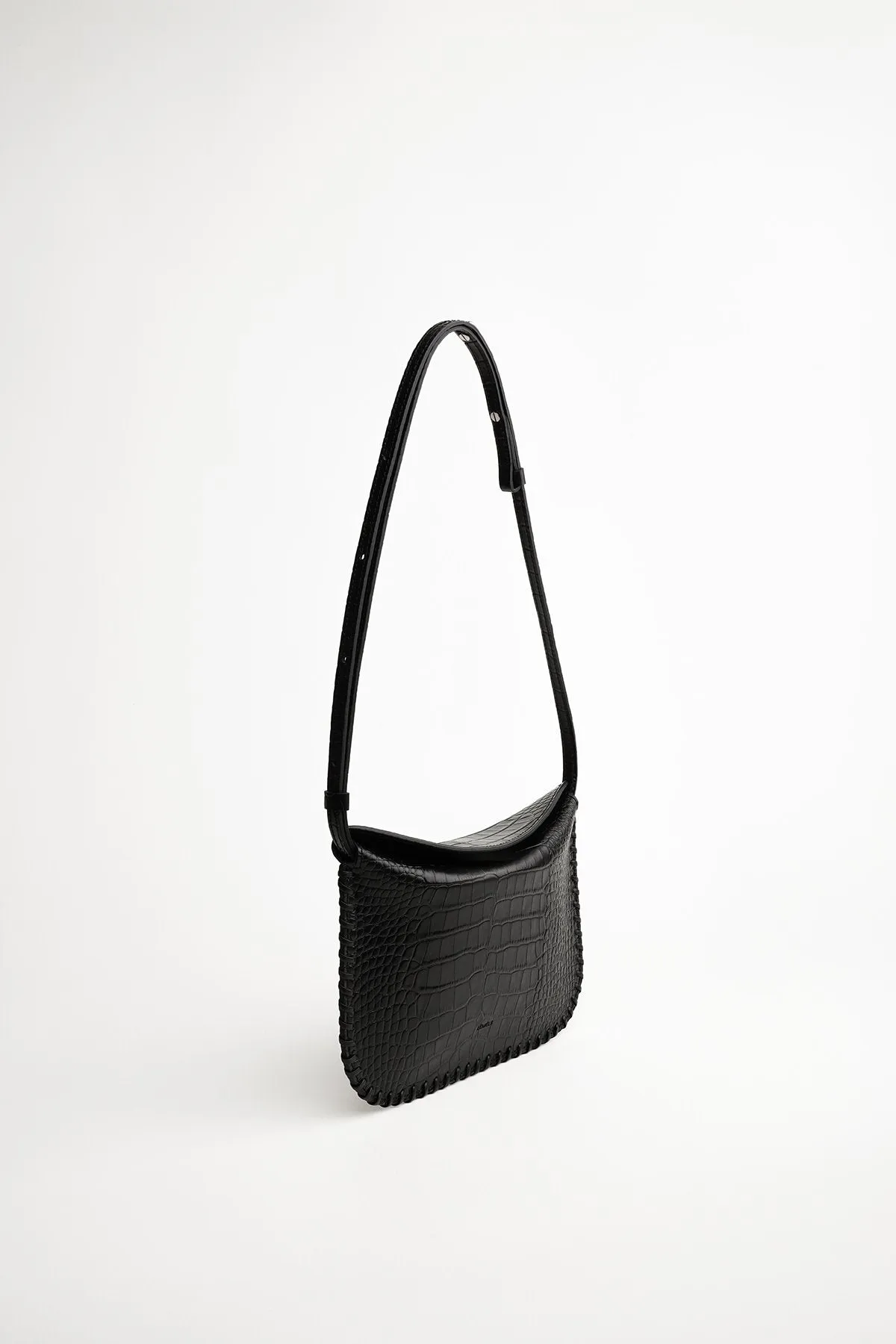 LÉMÉLS - FLAT SQUARE HOBO (BLACK CROCO)