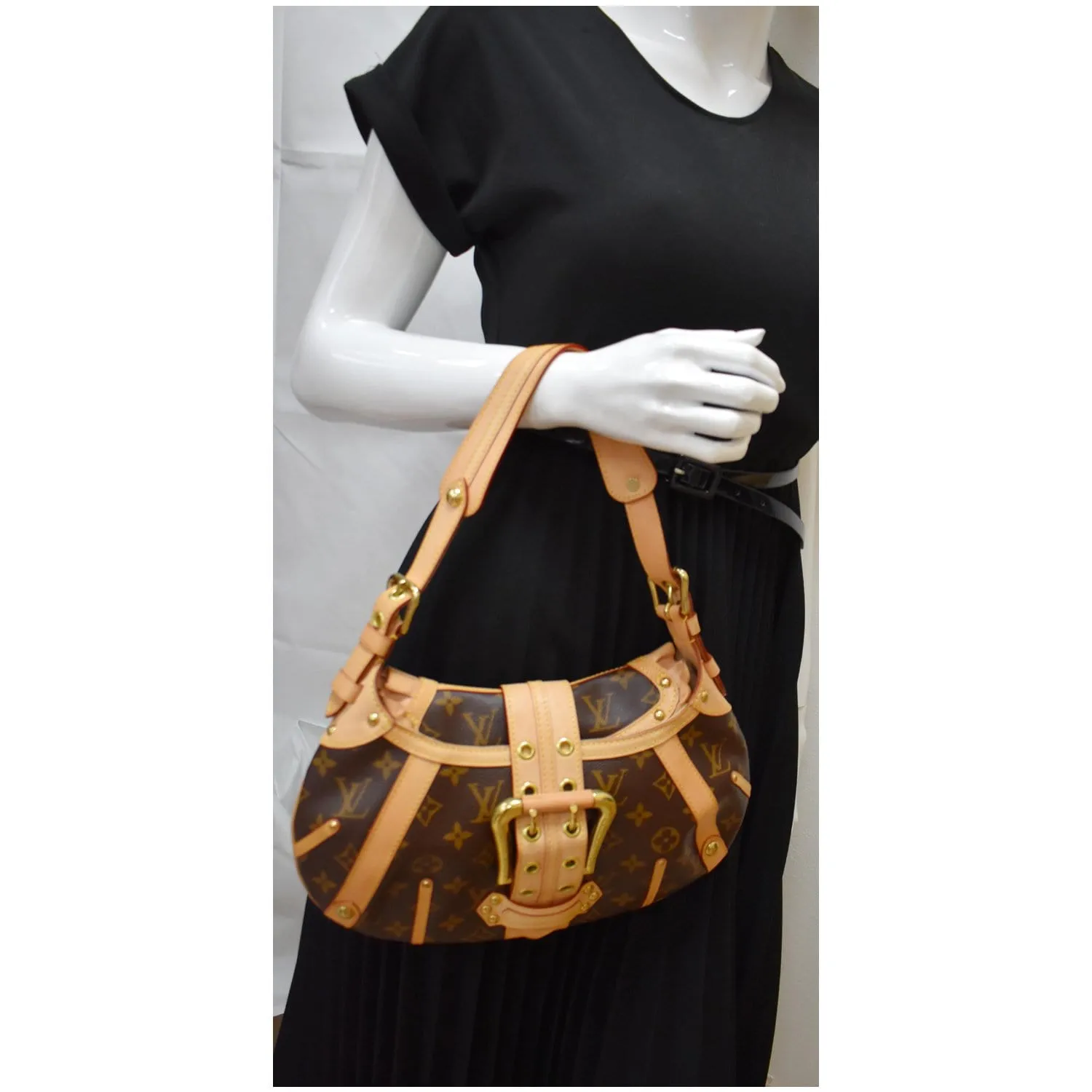 LOUIS VUITTON Leonor Limited Edition Monogram Canvas Shoulder Bag Brown
