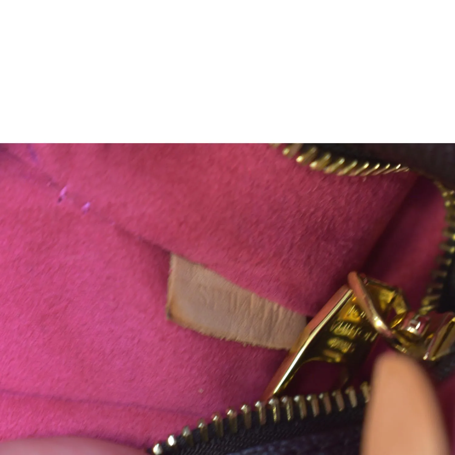LOUIS VUITTON Love Lock NeoNoe Monogram Canvas Shoulder Bag Brown