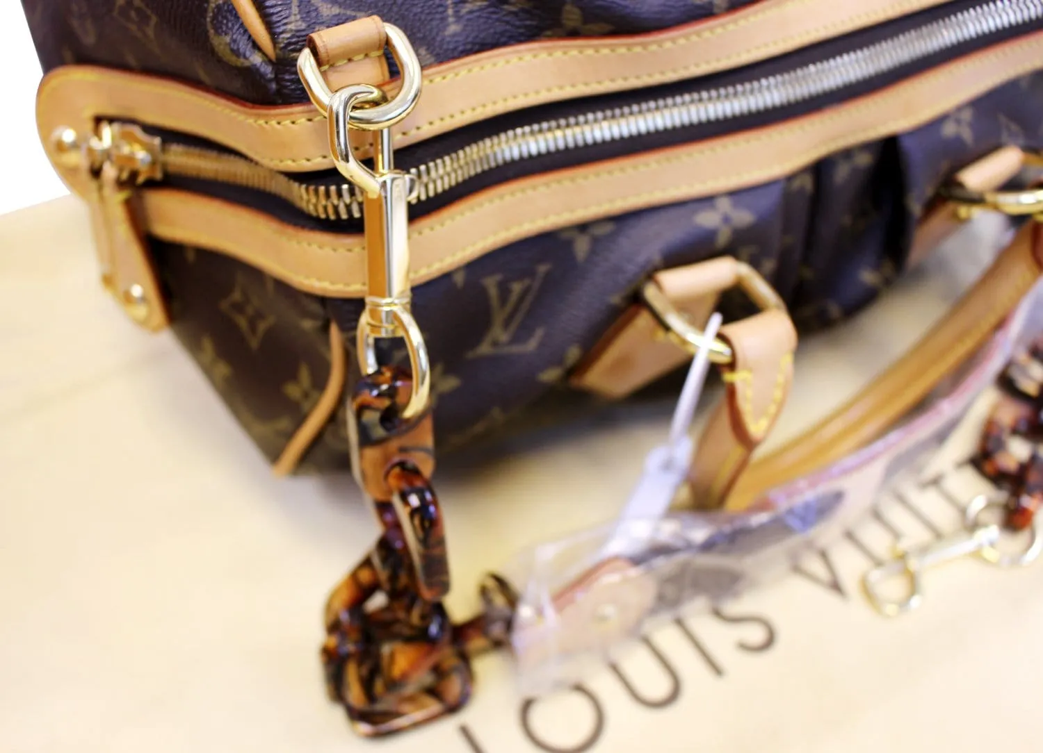 LOUIS VUITTON Monogram Canvas Stephen Shoulder Bag Limited Edition - Sale