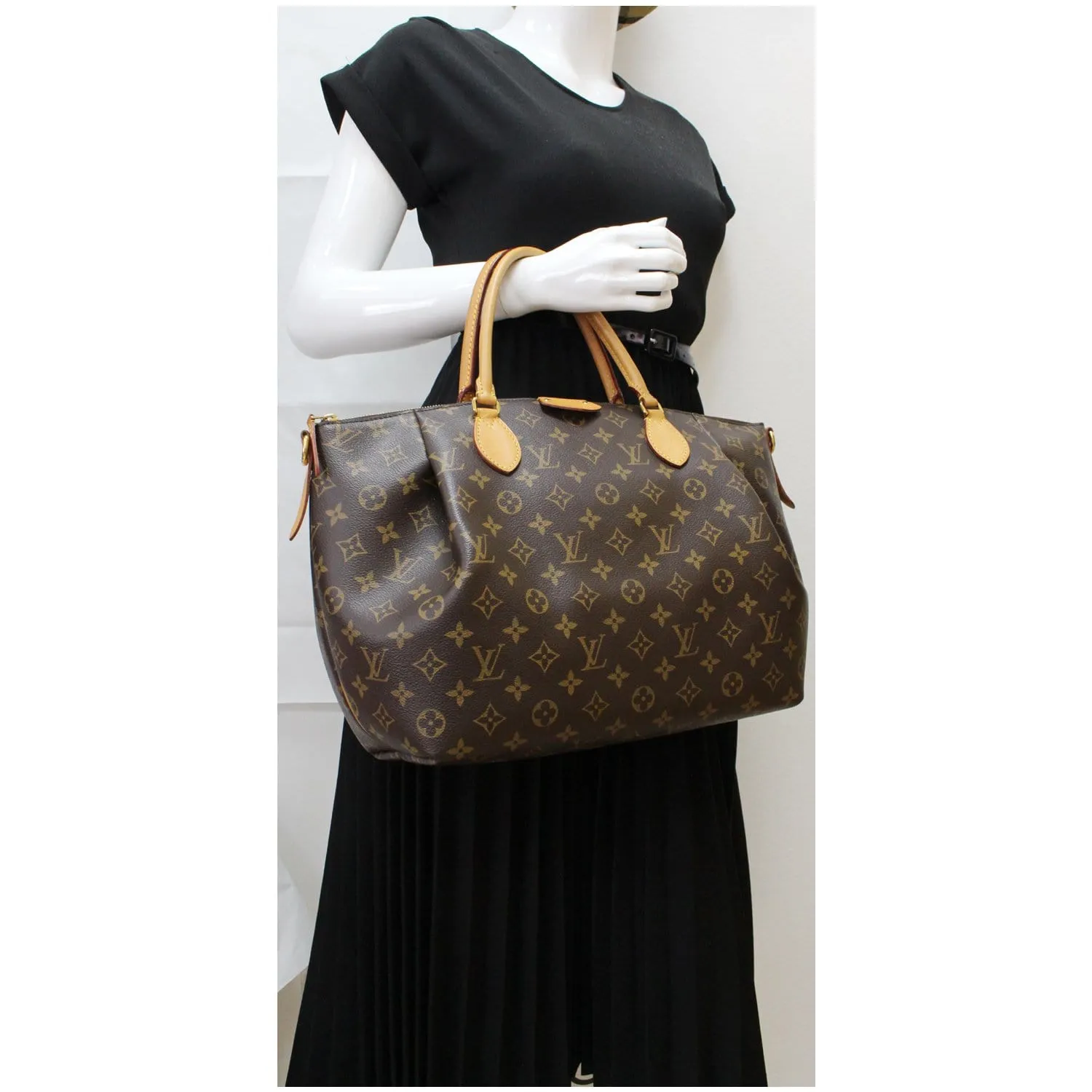 LOUIS VUITTON Turenne GM Monogram Canvas 2 Way Shoulder Bag Brown