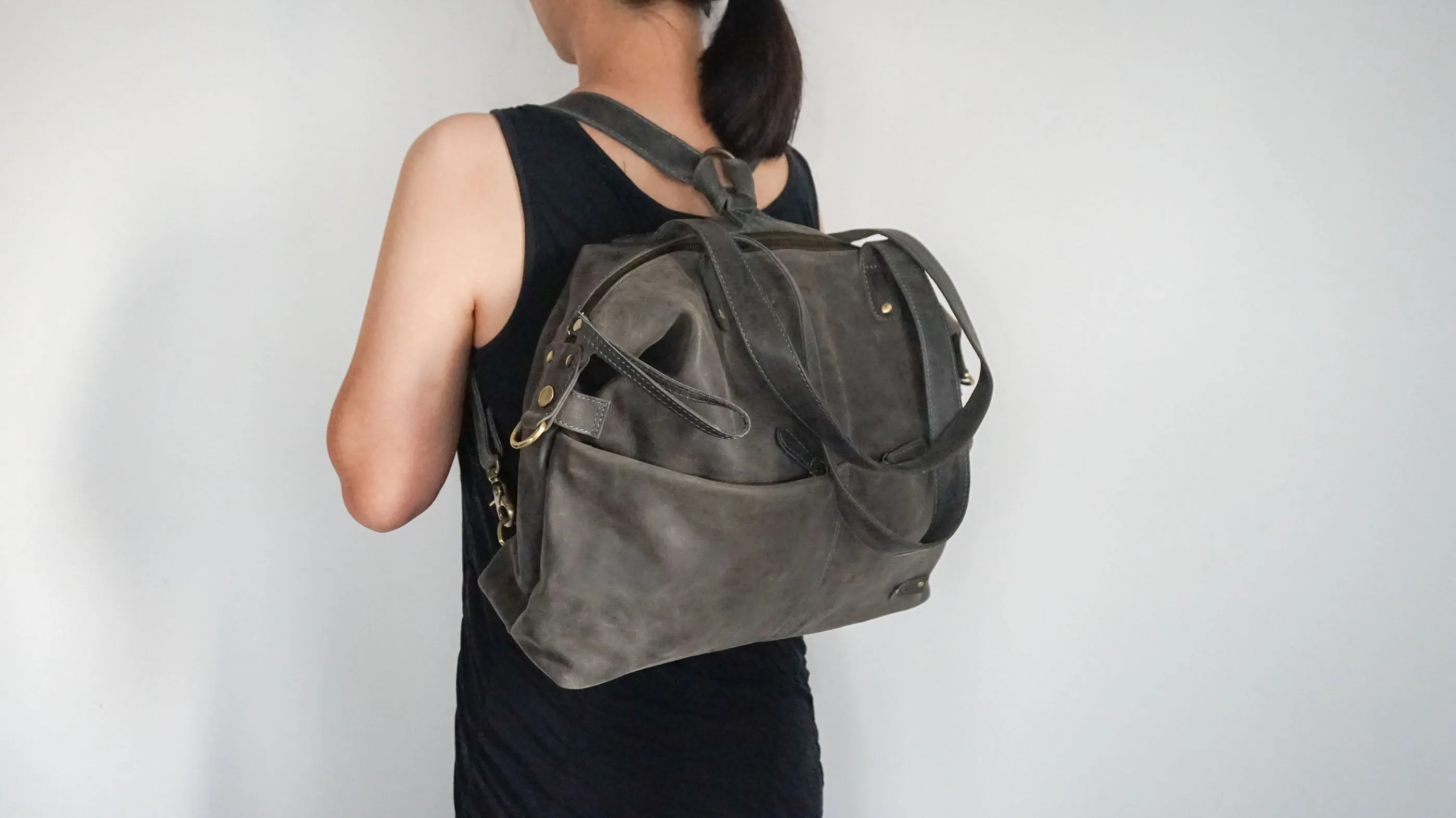 M8 Convertible 3-in-1 Crossbody Backpack Purse in Stone Vintage Leather