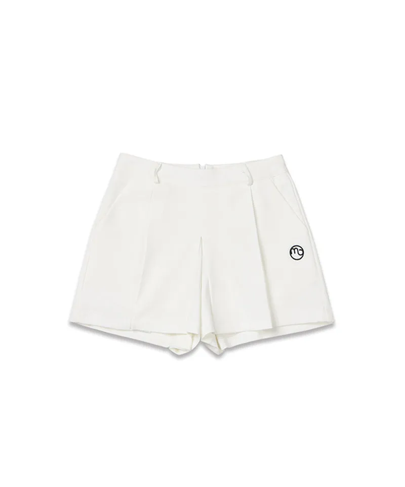 MACKY Golf: Wavy Short Pants - White