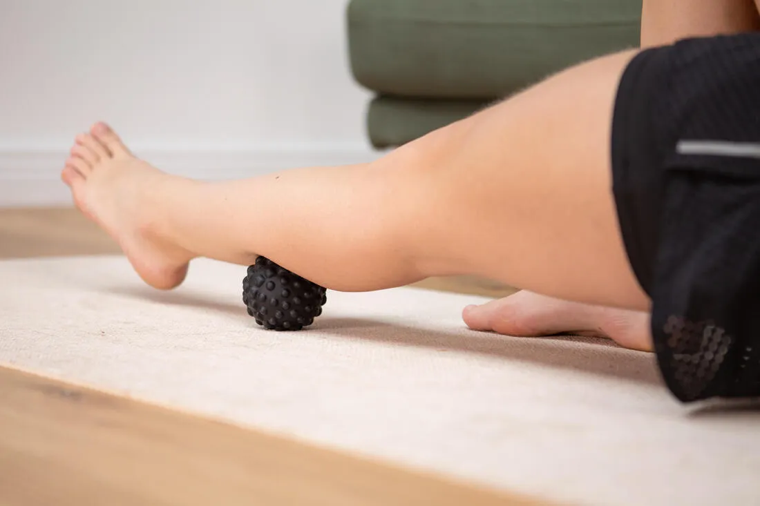Massage Kit: Massage roller, ball and stick