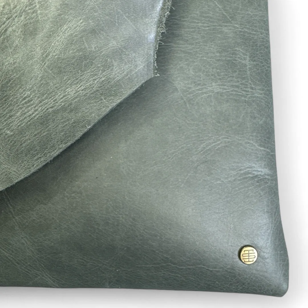 Messenger | 1900 Gray