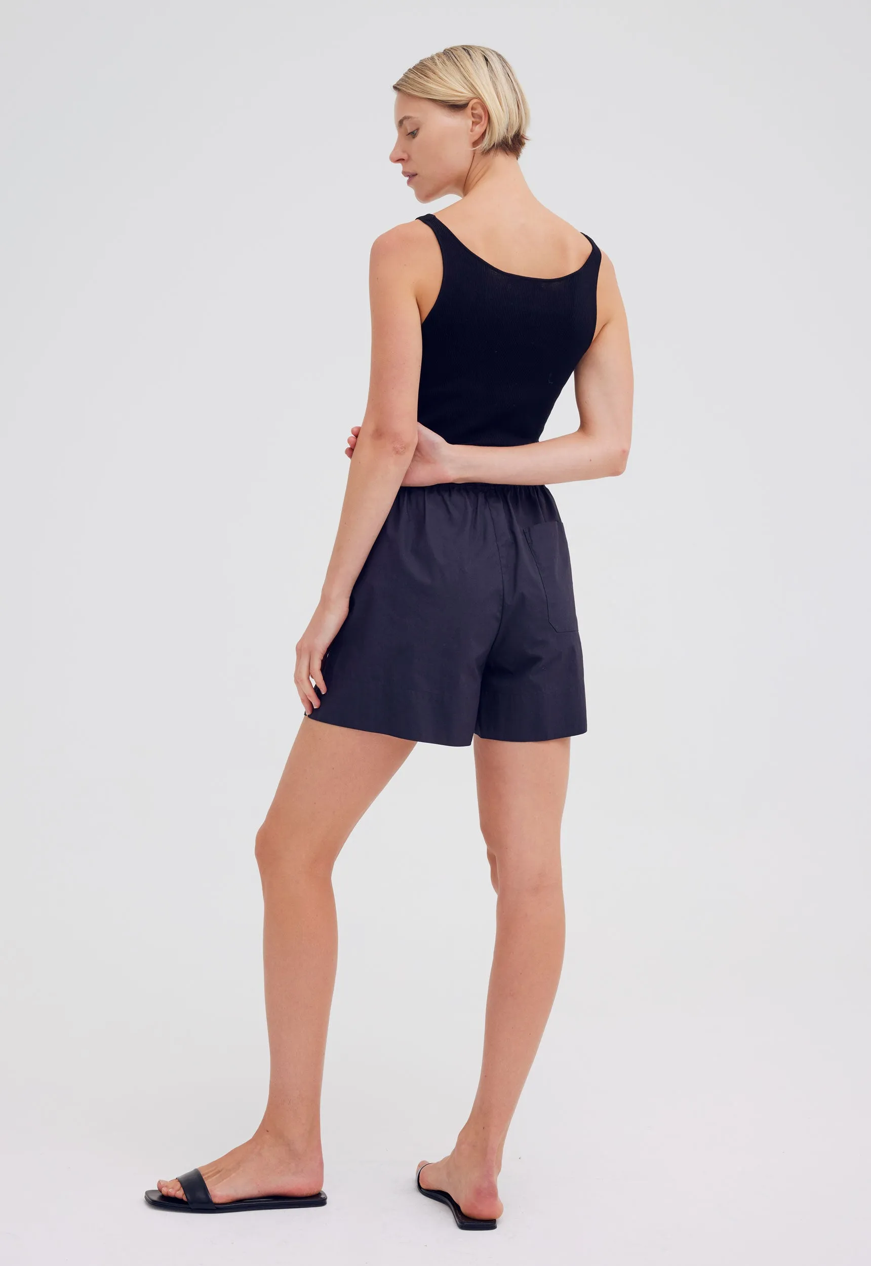 Mira Cotton Short - Darkest Navy