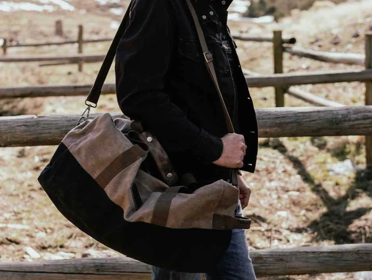 Neelum Duffle Bag