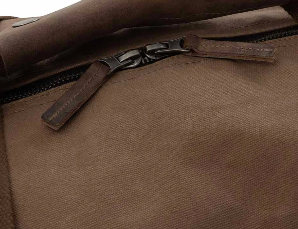 Neelum Duffle Bag