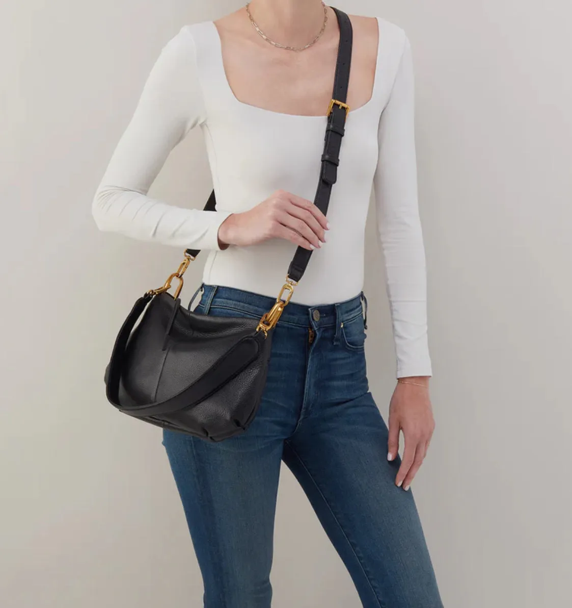 NEW Hobo ADVANCE Shoulder Bag - Black