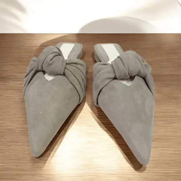 NEW Jaggar Dove Gray Knot Suede Flat Pointy Toe Mule