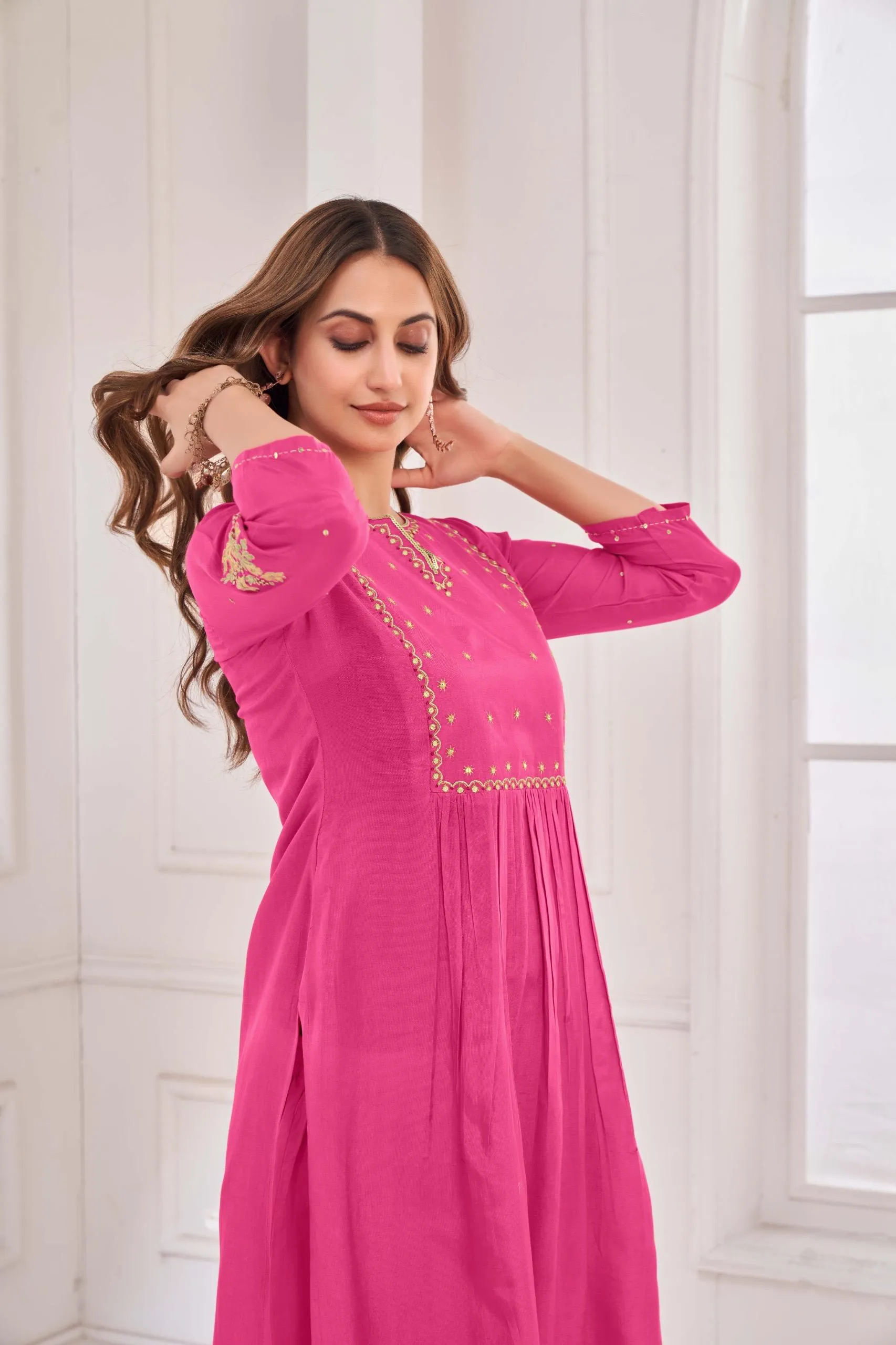 Orange Kurta Set with Hand Pitta Work