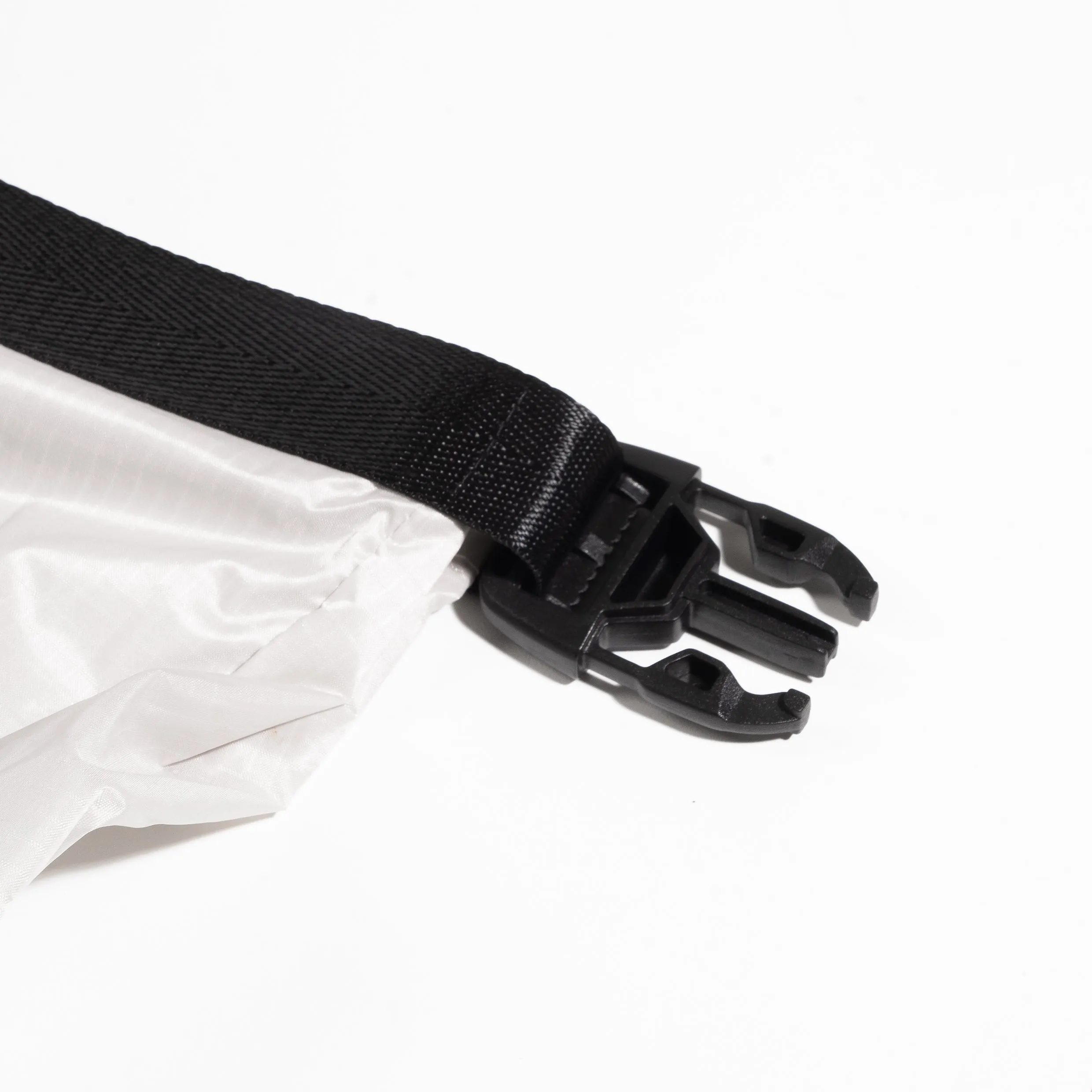 OUTSIDE #GOOUTFEELGOOD - SLING BAG