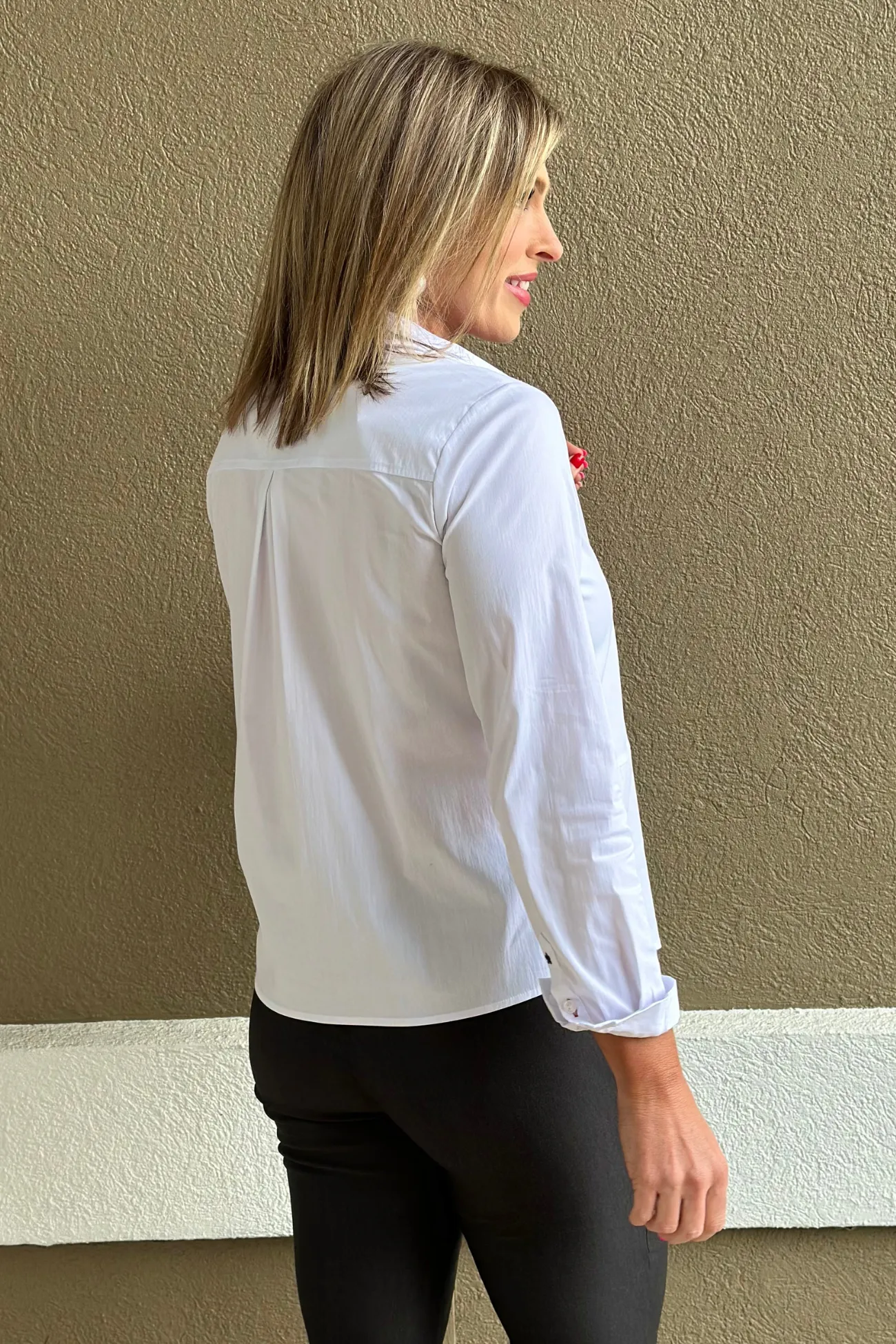 Renuar Timeless White Button Down Blouse