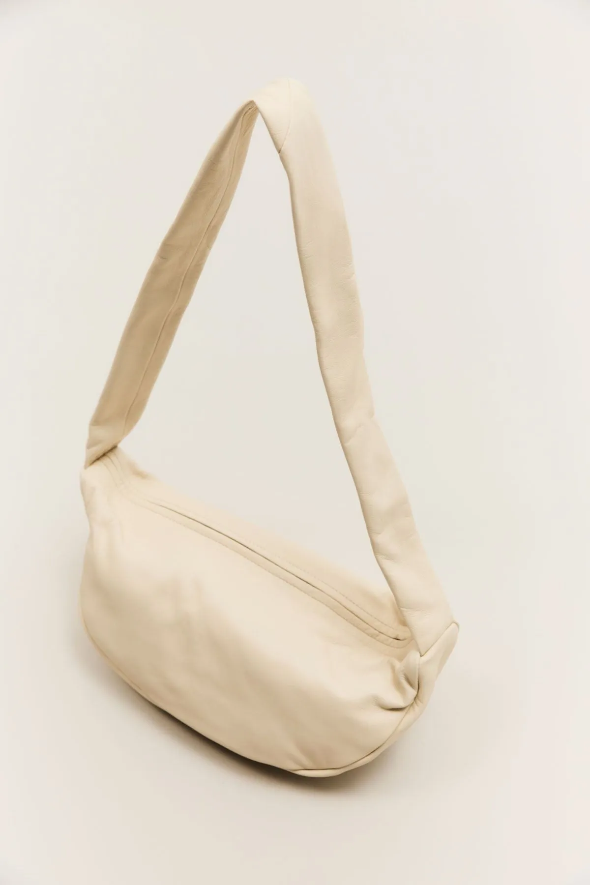 SOFT CRESCENT BAG - BUTTER
